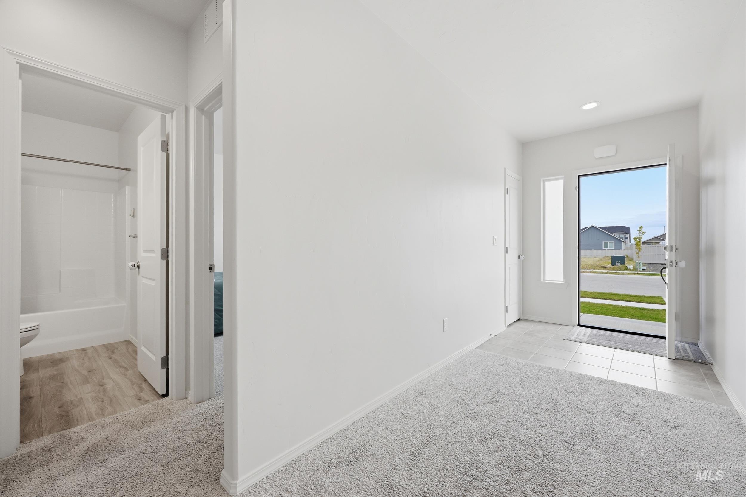 4797 E Grassway Dr, Nampa, Idaho 83686, 3 Bedrooms, 2 Bathrooms, Residential For Sale, Price $422,000,MLS 98984175