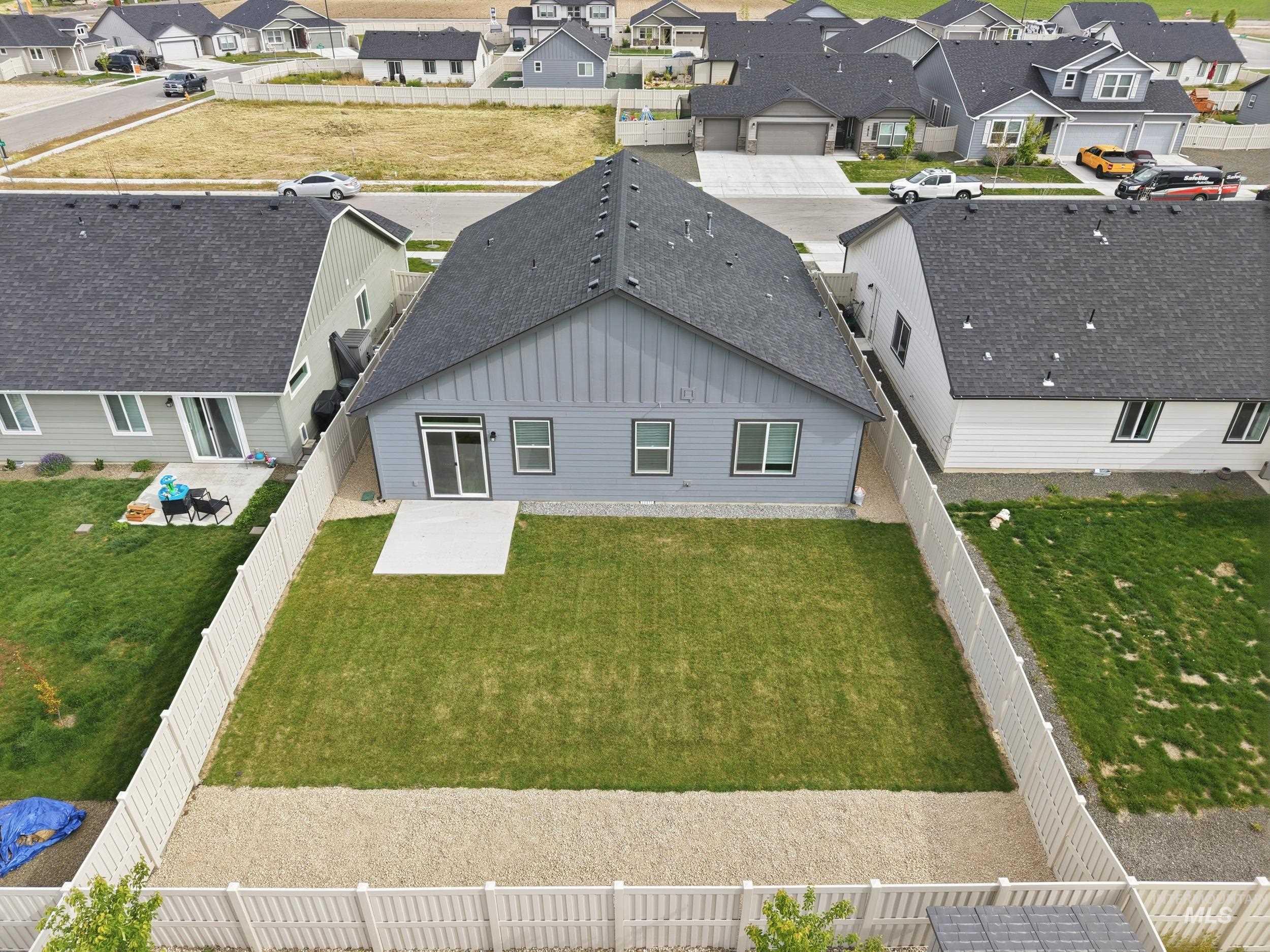 4797 E Grassway Dr, Nampa, Idaho 83686, 3 Bedrooms, 2 Bathrooms, Residential For Sale, Price $422,000,MLS 98984175