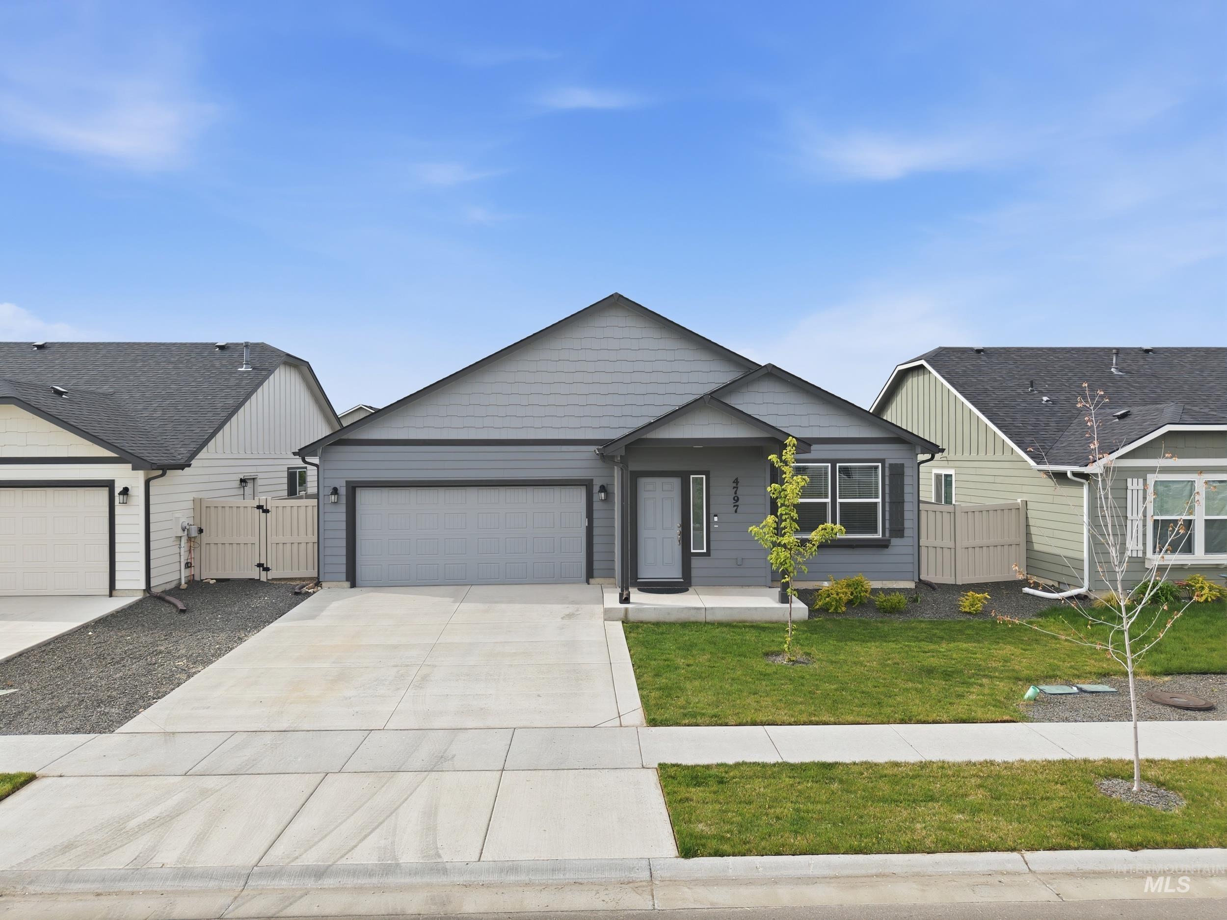 4797 E Grassway Dr, Nampa, Idaho 83686, 3 Bedrooms, 2 Bathrooms, Residential For Sale, Price $422,000,MLS 98984175