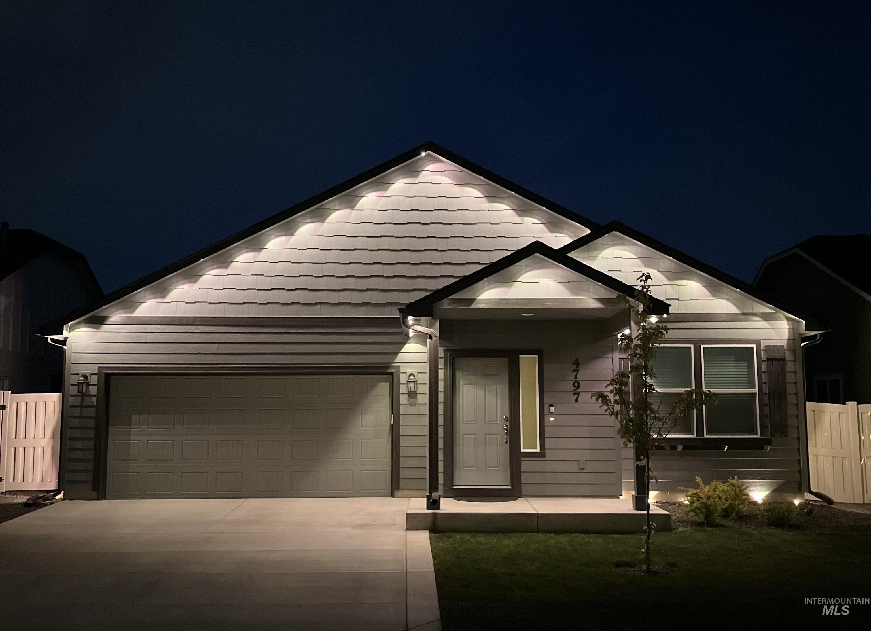 4797 E Grassway Dr, Nampa, Idaho 83686, 3 Bedrooms, 2 Bathrooms, Residential For Sale, Price $422,000,MLS 98984175