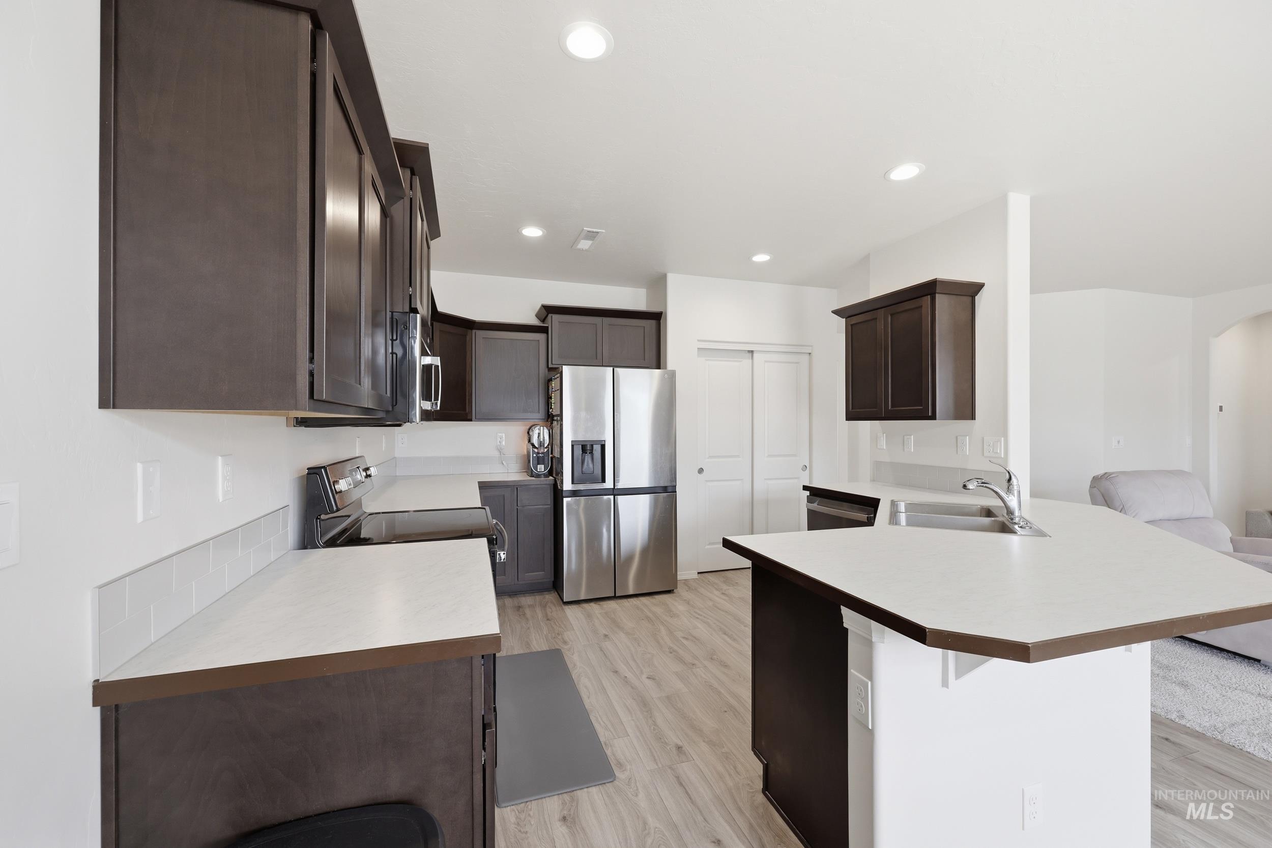 4797 E Grassway Dr, Nampa, Idaho 83686, 3 Bedrooms, 2 Bathrooms, Residential For Sale, Price $422,000,MLS 98984175