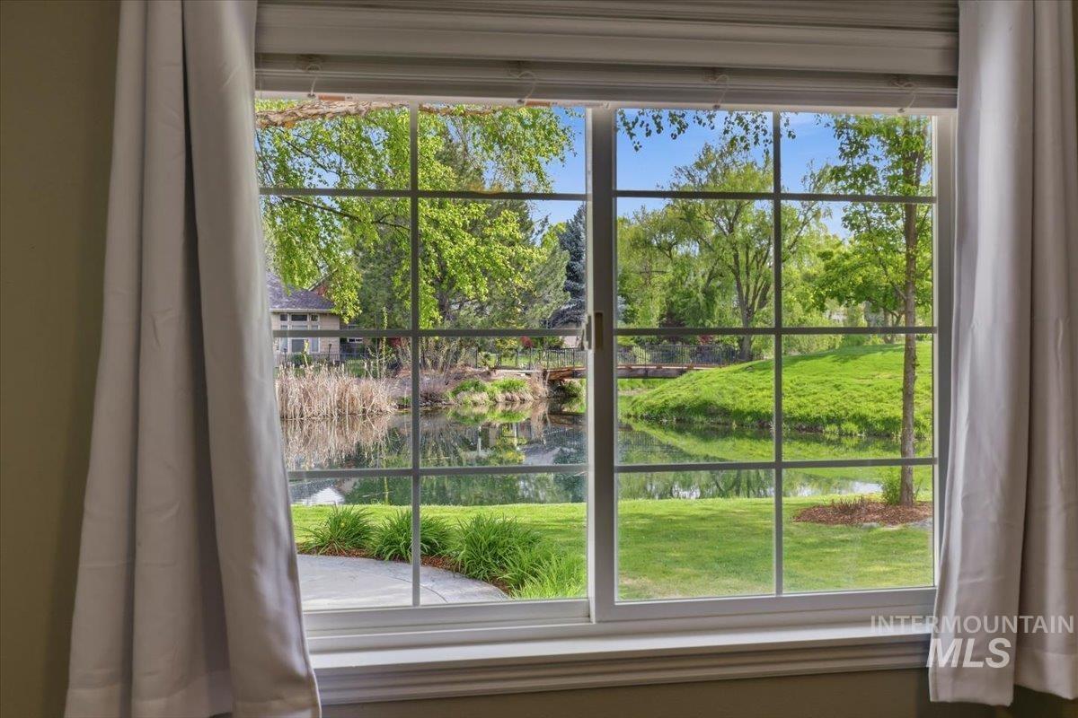 2922 S Whitehaven Pl, Eagle, Idaho 83616, 4 Bedrooms, 2 Bathrooms, Residential For Sale, Price $775,000, 98984176