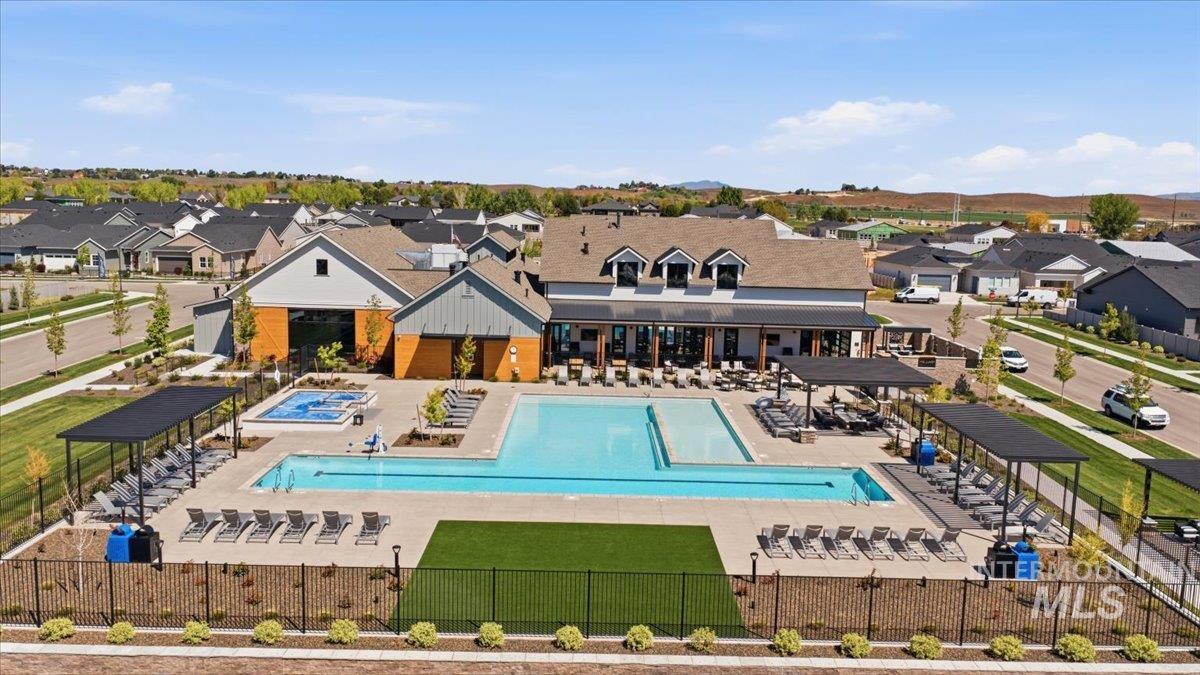 2161 N Leatherwood Ave, Star, Idaho 83669, 2 Bedrooms, 2 Bathrooms, Residential For Sale, Price $449,990,MLS 98984177