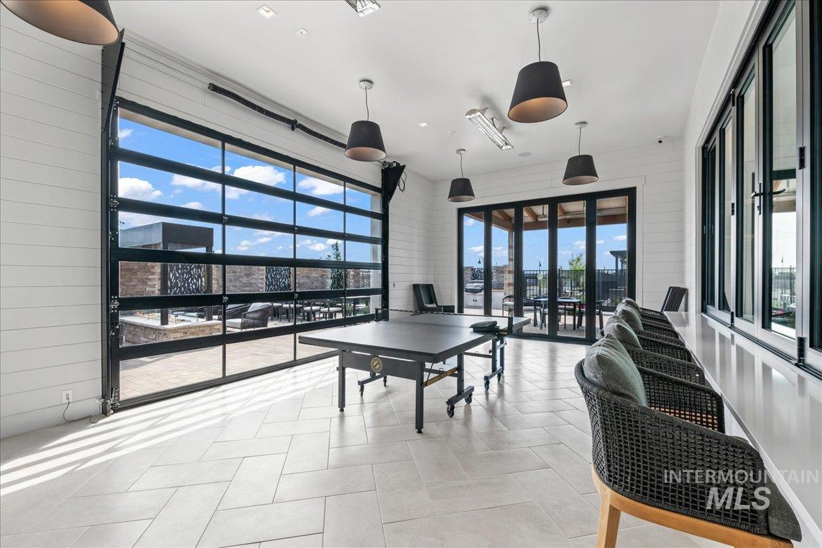 2161 N Leatherwood Ave, Star, Idaho 83669, 2 Bedrooms, 2 Bathrooms, Residential For Sale, Price $449,990,MLS 98984177