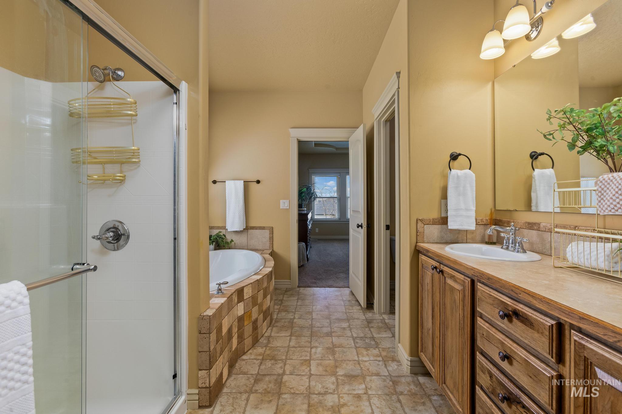 7898 S Rafael Way, Boise, Idaho 83709, 4 Bedrooms, 2.5 Bathrooms, Residential For Sale, Price $549,000, 98984179