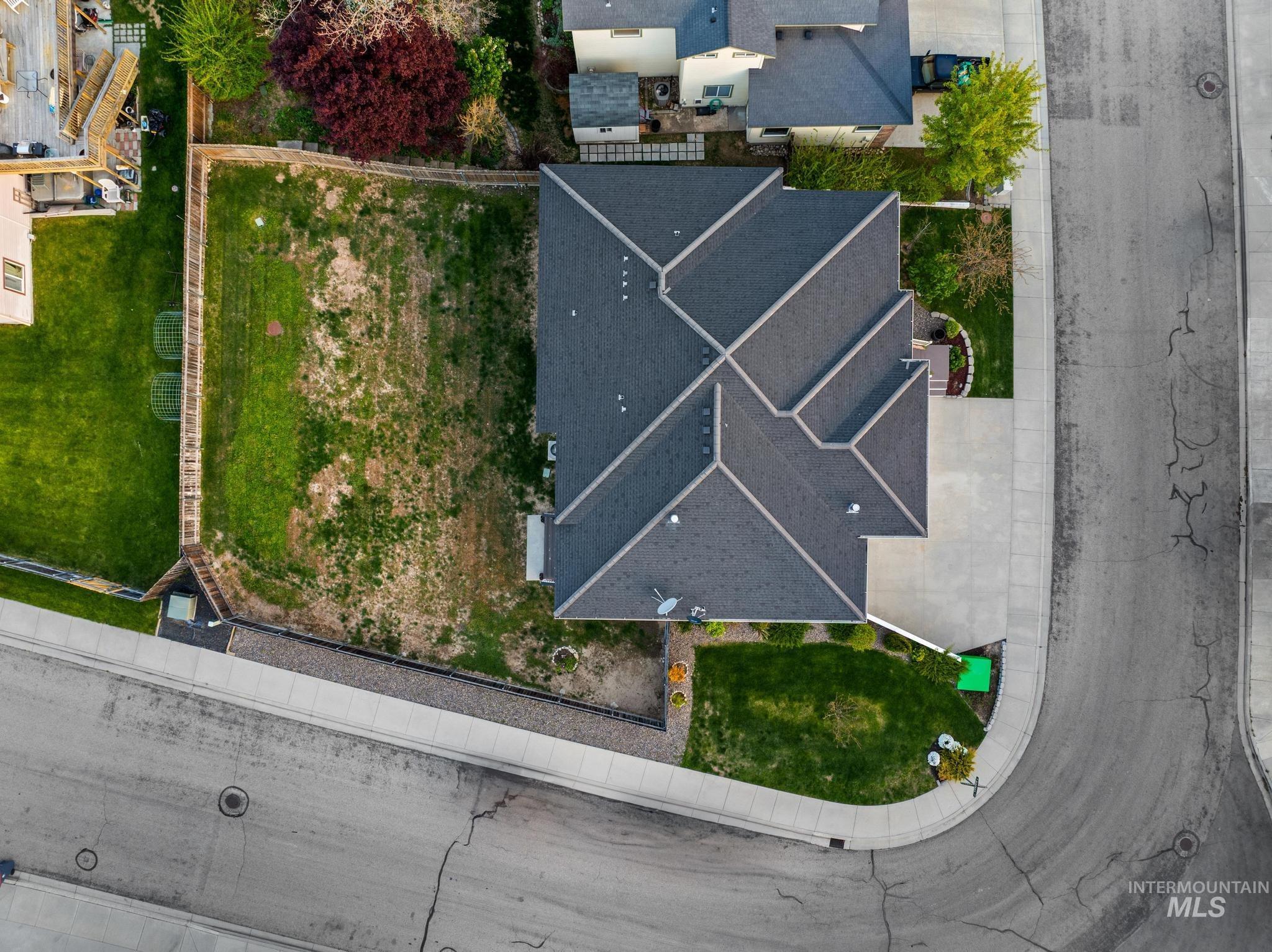 7898 S Rafael Way, Boise, Idaho 83709, 4 Bedrooms, 2.5 Bathrooms, Residential For Sale, Price $549,000, 98984179