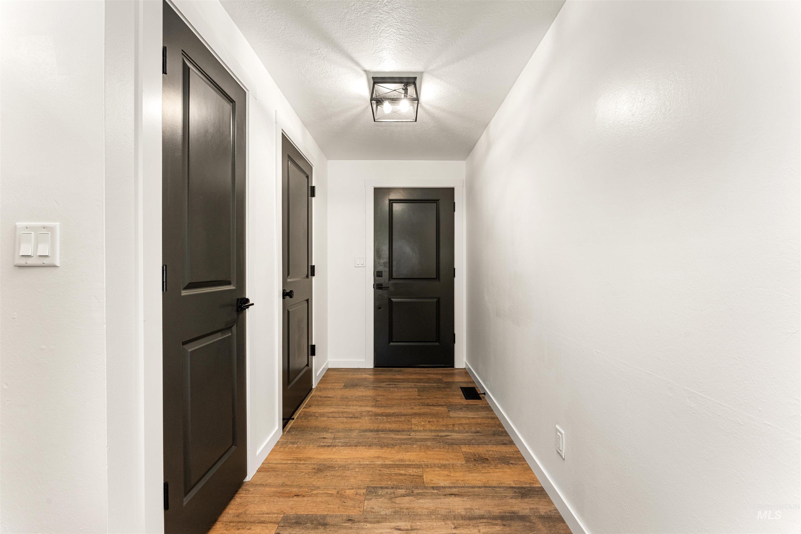 4700 N Jennifer St., Boise, Idaho 83704, 3 Bedrooms, 2 Bathrooms, Residential For Sale, Price $430,000, 98984183