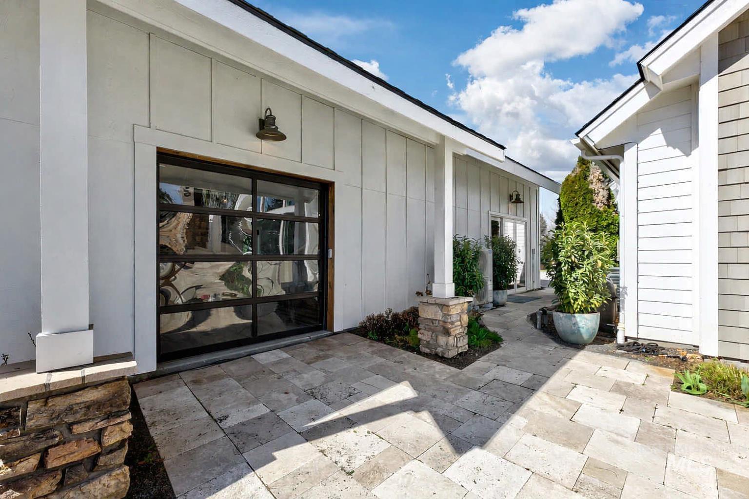 2230 N Vizcaya Way, Eagle, Idaho 83616, 5 Bedrooms, 4.5 Bathrooms, Residential For Sale, Price $3,149,000,MLS 98984184