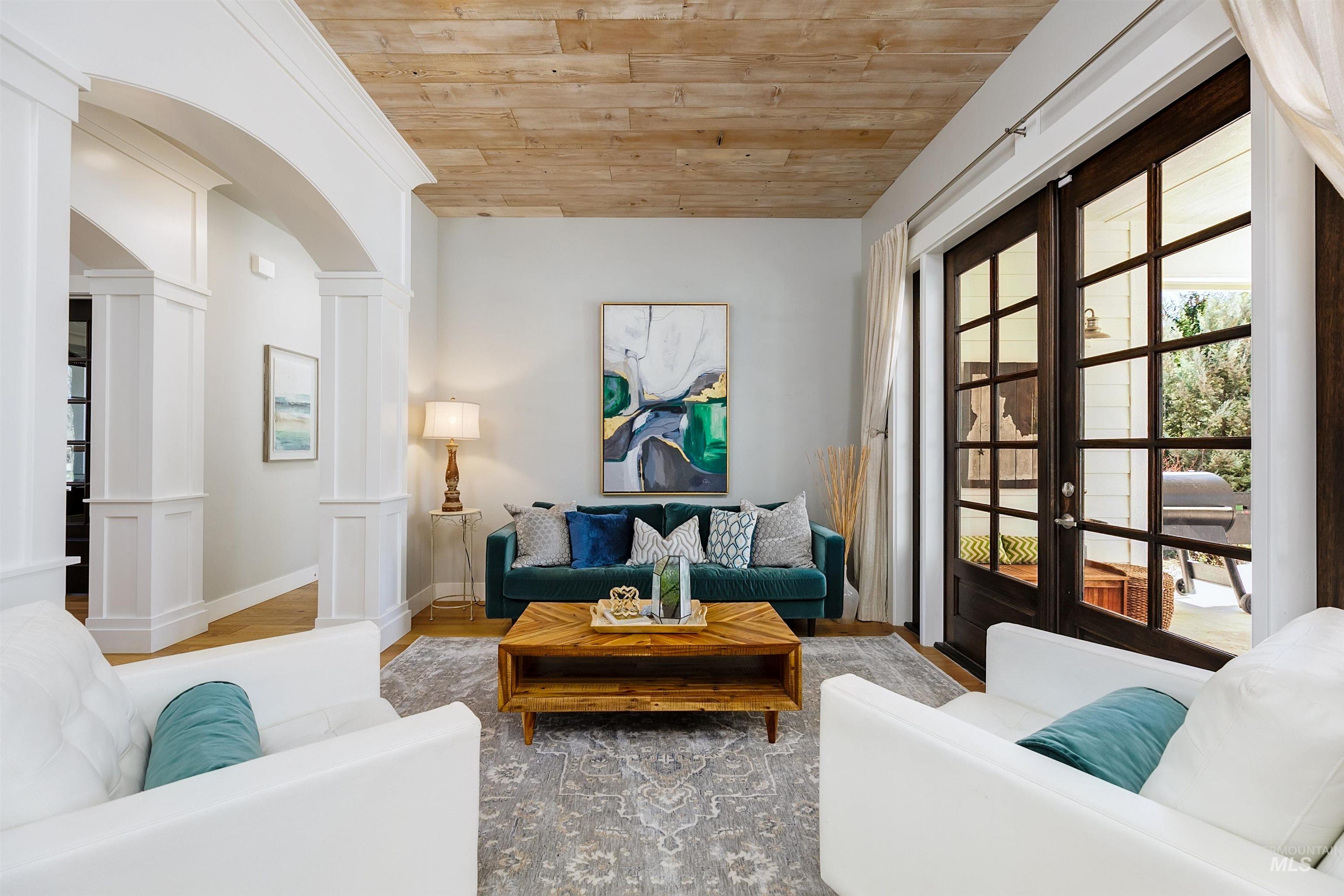 2230 N Vizcaya Way, Eagle, Idaho 83616, 5 Bedrooms, 4.5 Bathrooms, Residential For Sale, Price $3,149,000,MLS 98984184