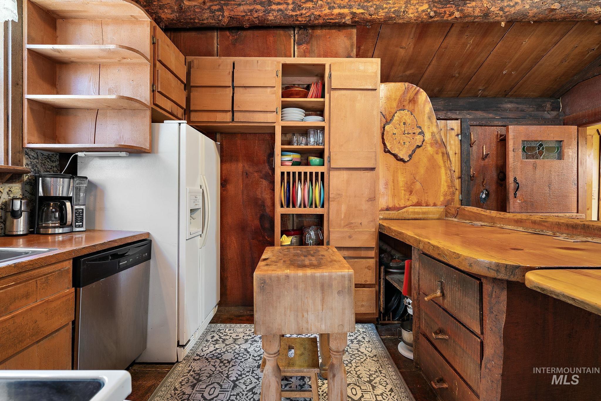 32 Leprechaun Ln, Boise, Idaho 83716, 3 Bedrooms, 3 Bathrooms, Residential For Sale, Price $550,000, 98984187