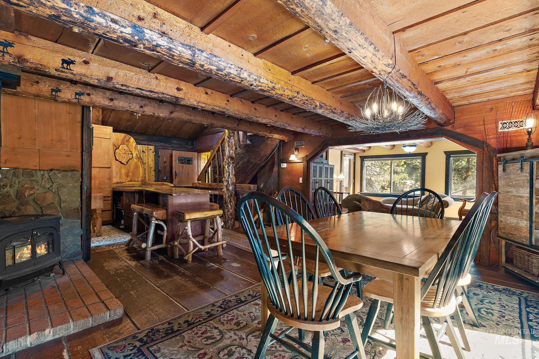 32 Leprechaun Ln, Boise, Idaho 83716, 3 Bedrooms, 3 Bathrooms, Residential For Sale, Price $550,000, 98984187