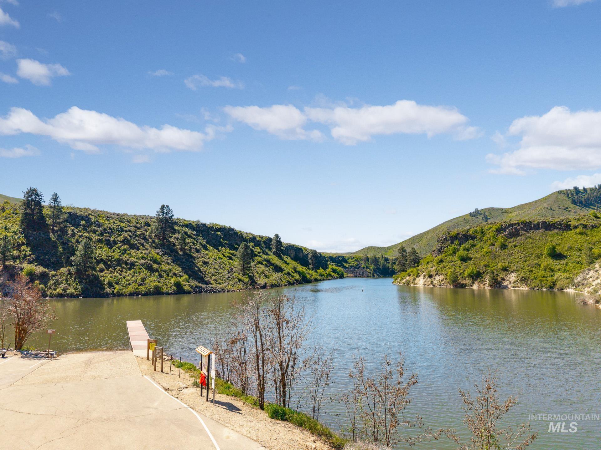 32 Leprechaun Ln, Boise, Idaho 83716, 3 Bedrooms, 3 Bathrooms, Residential For Sale, Price $550,000, 98984187