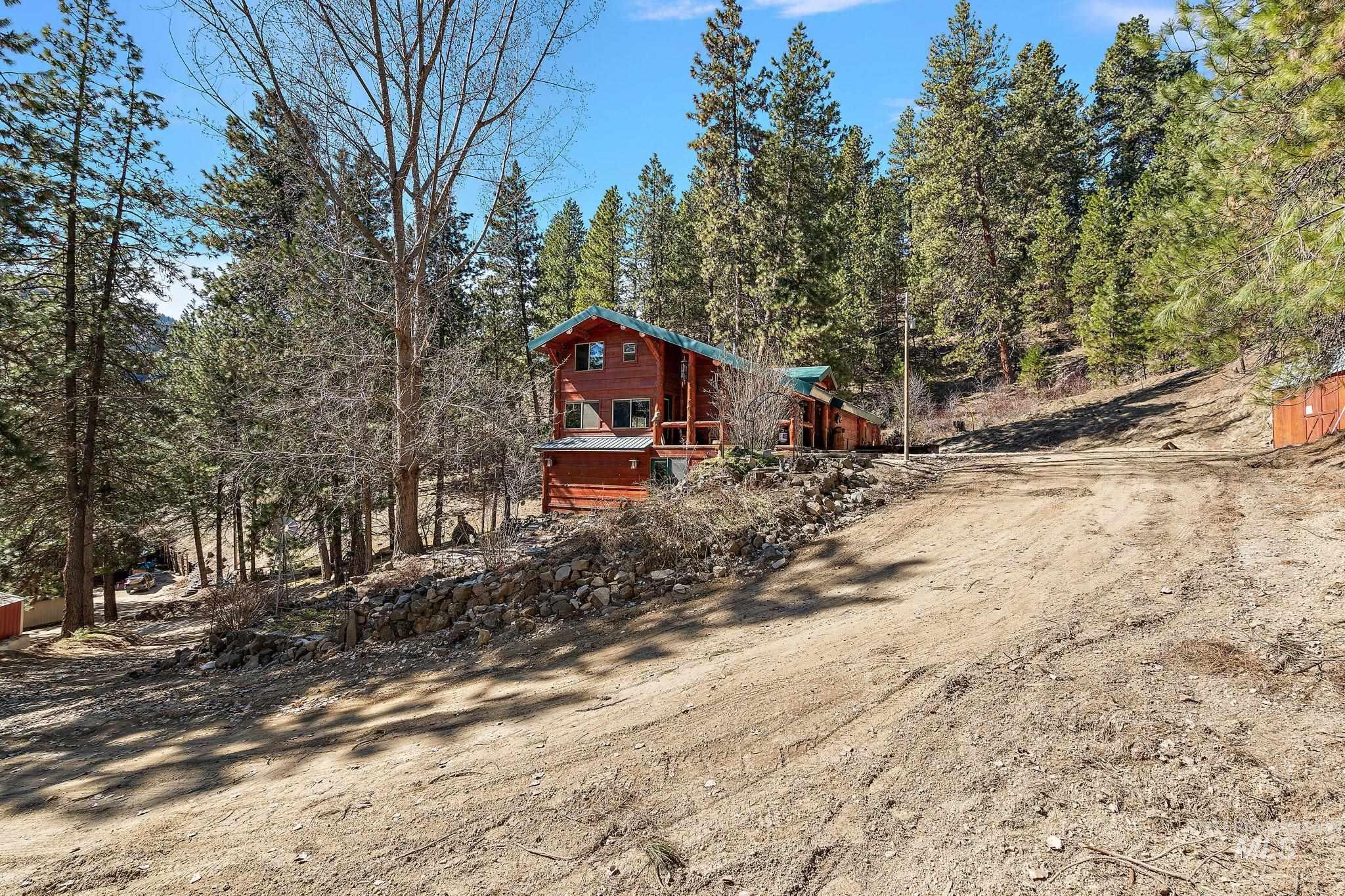 32 Leprechaun Ln, Boise, Idaho 83716, 3 Bedrooms, 3 Bathrooms, Residential For Sale, Price $550,000, 98984187