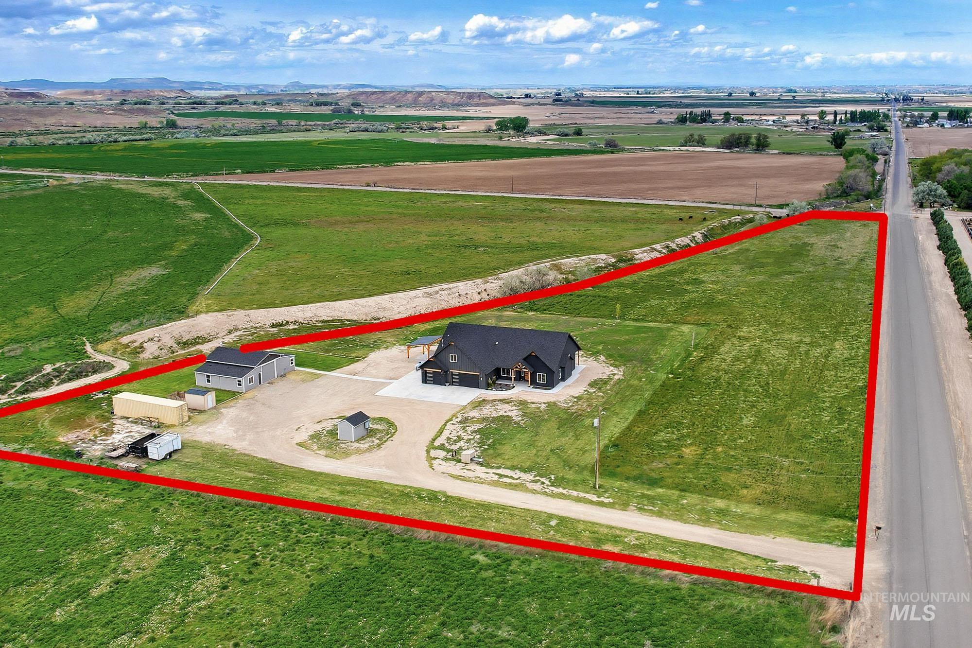 6335 Johnstone Rd, Homedale, Idaho 83628, 4 Bedrooms, 3.5 Bathrooms, Residential For Sale, Price $935,000, 98984188