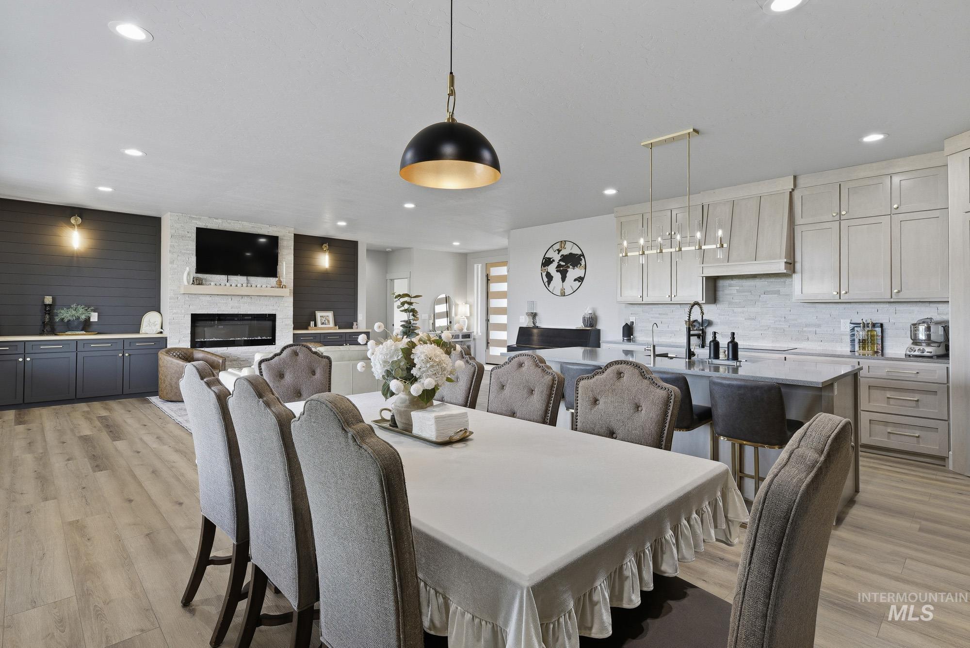 6335 Johnstone Rd, Homedale, Idaho 83628, 4 Bedrooms, 3.5 Bathrooms, Residential For Sale, Price $935,000, 98984188