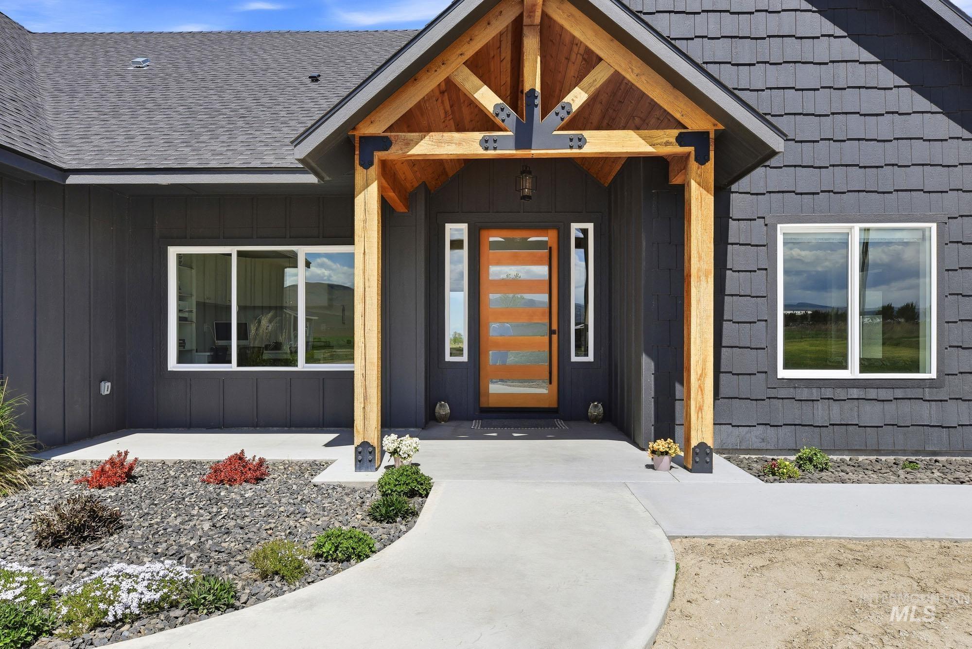 6335 Johnstone Rd, Homedale, Idaho 83628, 4 Bedrooms, 3.5 Bathrooms, Residential For Sale, Price $935,000, 98984188