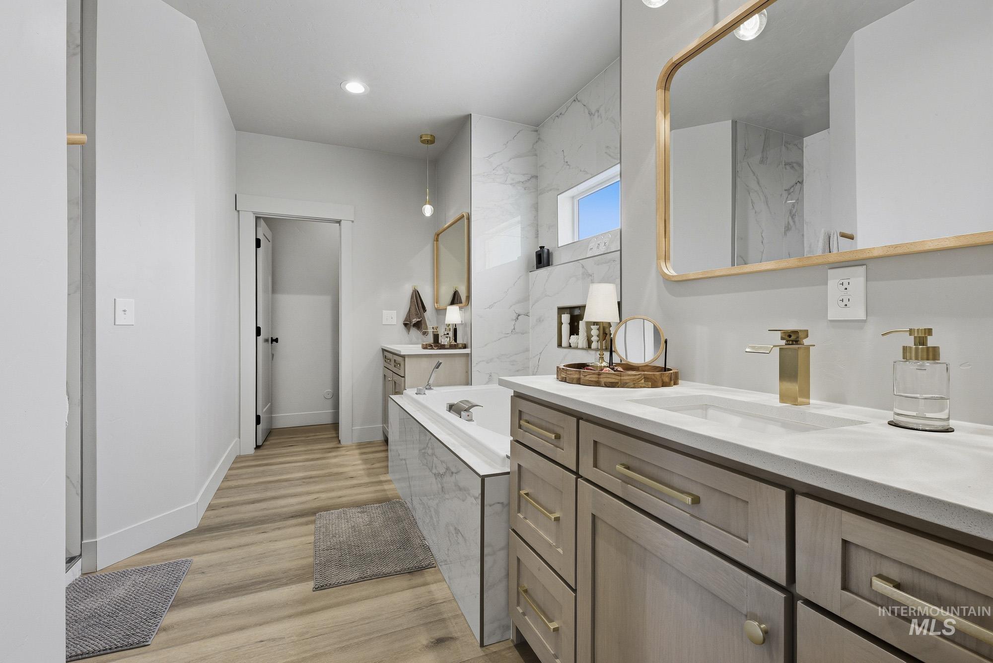 6335 Johnstone Rd, Homedale, Idaho 83628, 4 Bedrooms, 3.5 Bathrooms, Residential For Sale, Price $935,000, 98984188