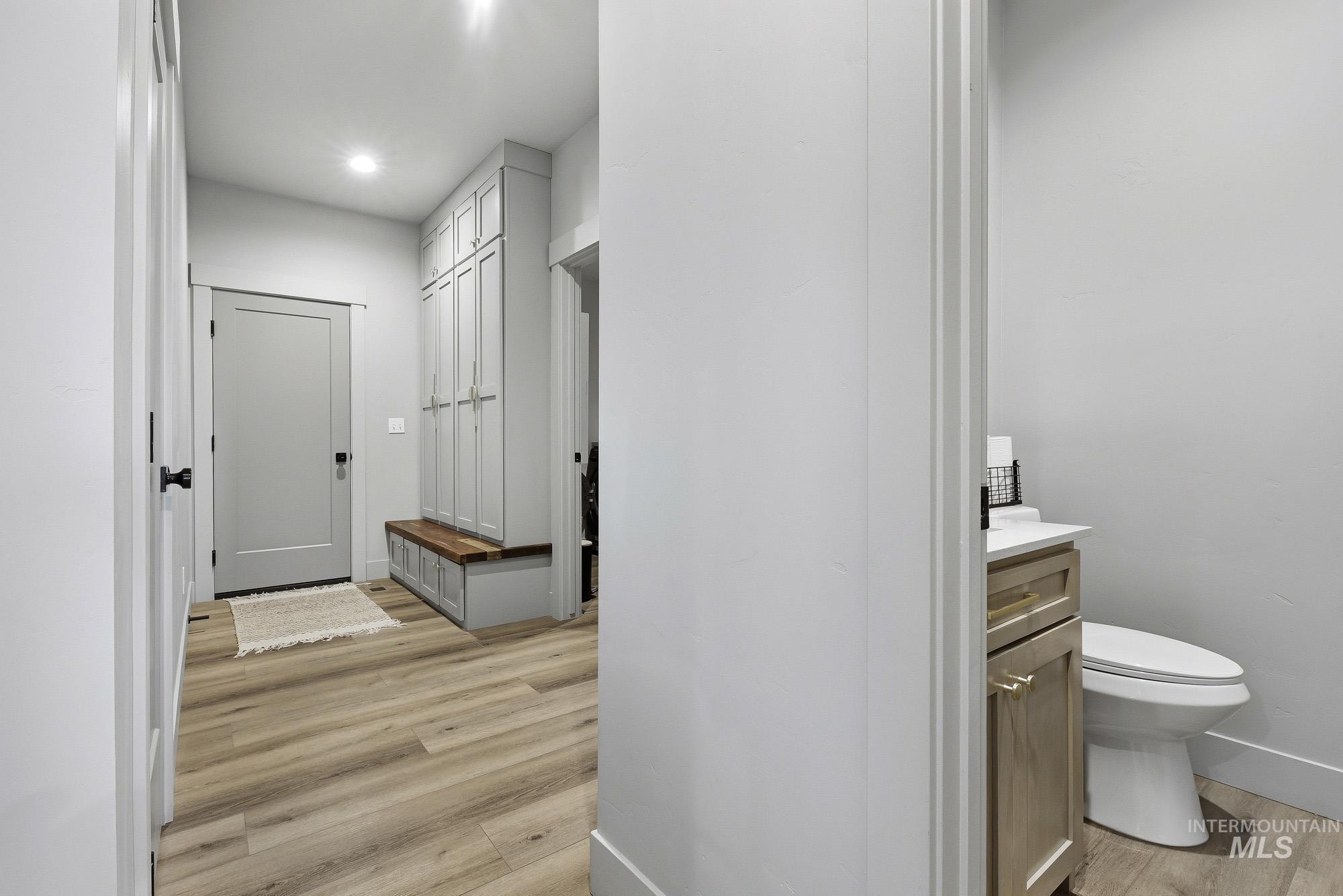 6335 Johnstone Rd, Homedale, Idaho 83628, 4 Bedrooms, 3.5 Bathrooms, Residential For Sale, Price $935,000, 98984188