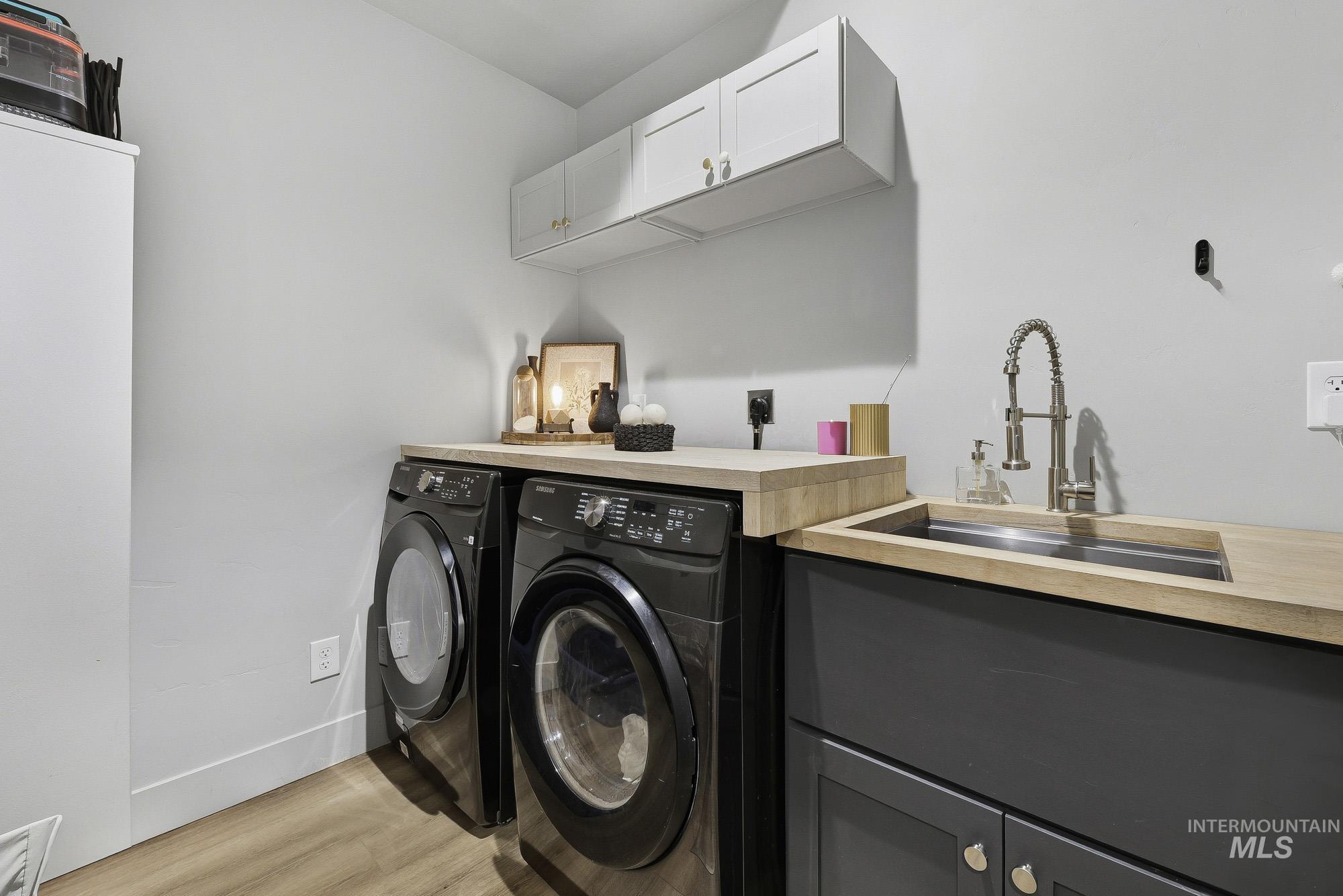 6335 Johnstone Rd, Homedale, Idaho 83628, 4 Bedrooms, 3.5 Bathrooms, Residential For Sale, Price $935,000, 98984188