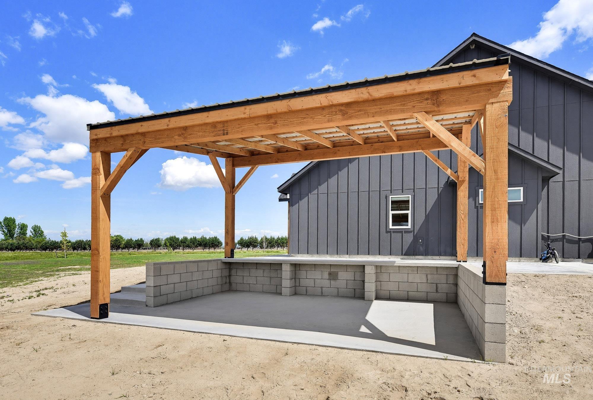 6335 Johnstone Rd, Homedale, Idaho 83628, 4 Bedrooms, 3.5 Bathrooms, Residential For Sale, Price $935,000, 98984188