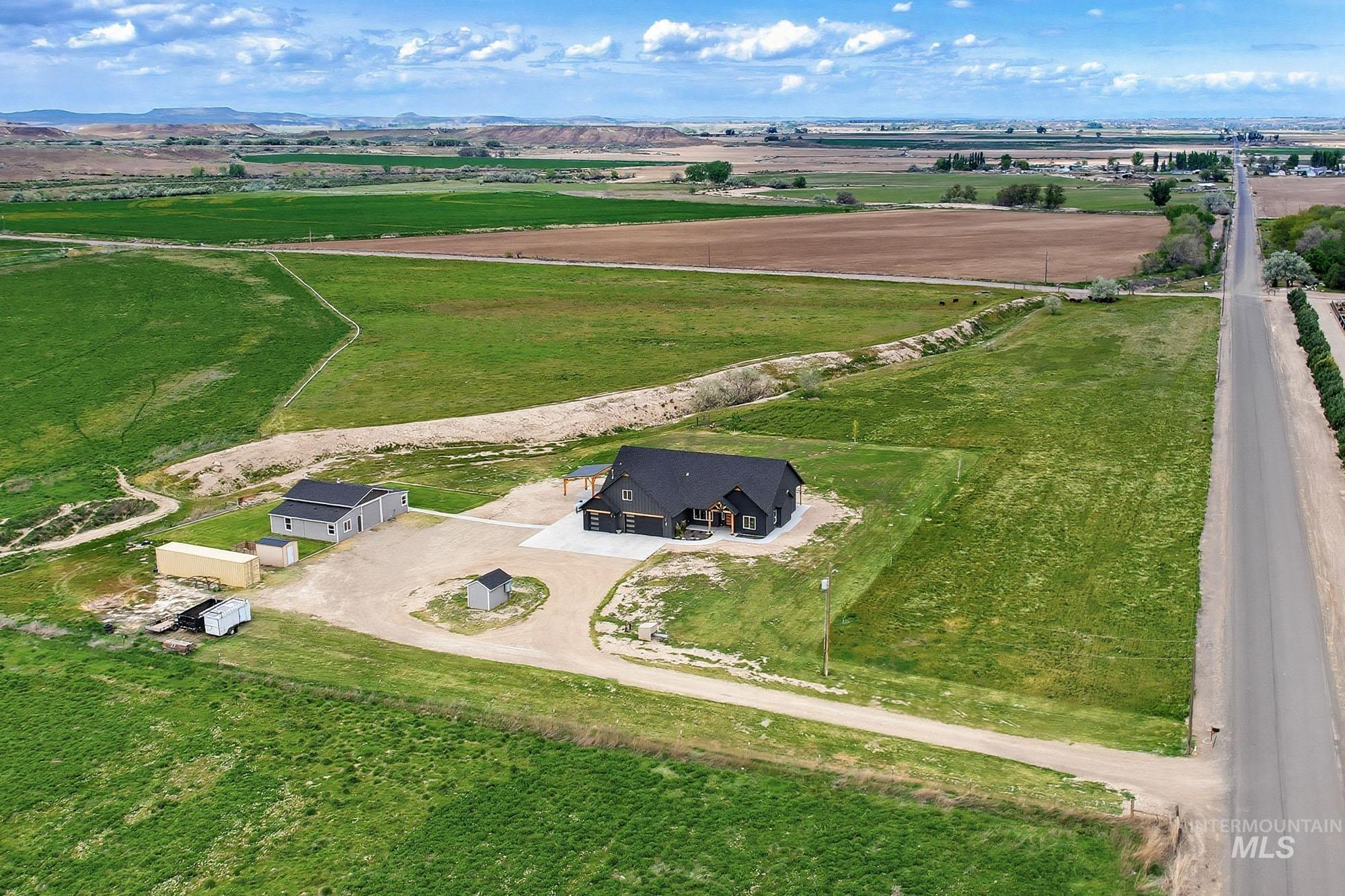 6335 Johnstone Rd, Homedale, Idaho 83628, 4 Bedrooms, 3.5 Bathrooms, Residential For Sale, Price $935,000, 98984188