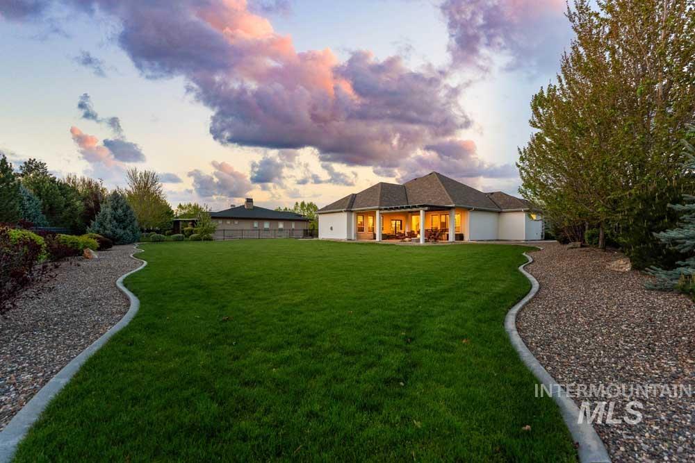 7105 N Pinseeker Pl, Meridian, Idaho 83646, 4 Bedrooms, 3 Bathrooms, Residential For Sale, Price $1,269,900,MLS 98984192