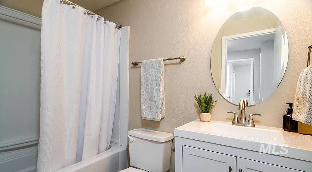 851 N Benjamin Lane, Boise, Idaho 83704-8342, 2 Bedrooms, 1 Bathroom, Residential For Sale, Price $279,900, 98984193