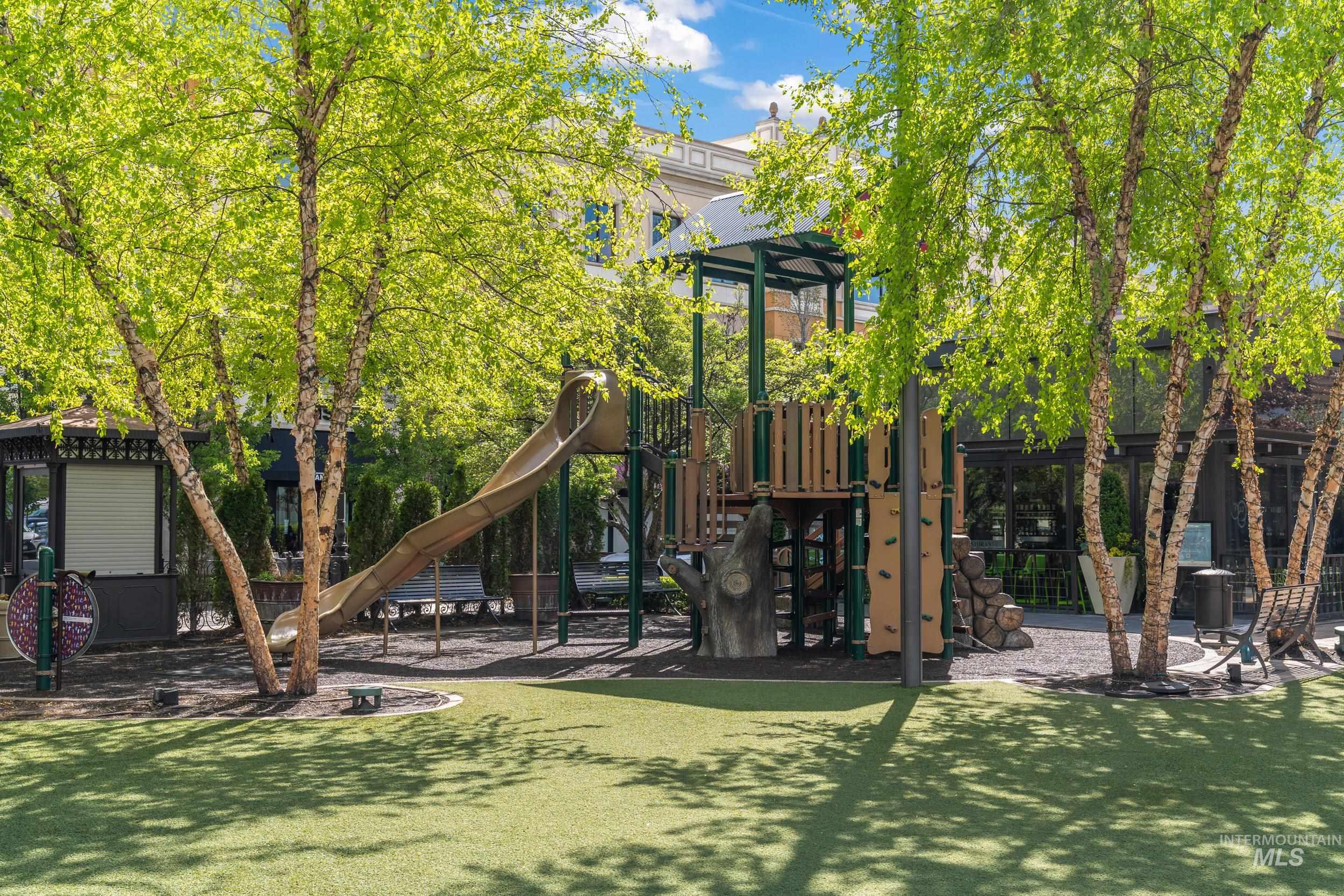 2164/2166 N Wildwood Street, Boise, Idaho 83713, 4 Bedrooms, 2 Bathrooms, Residential For Sale, Price $549,900, 98984195