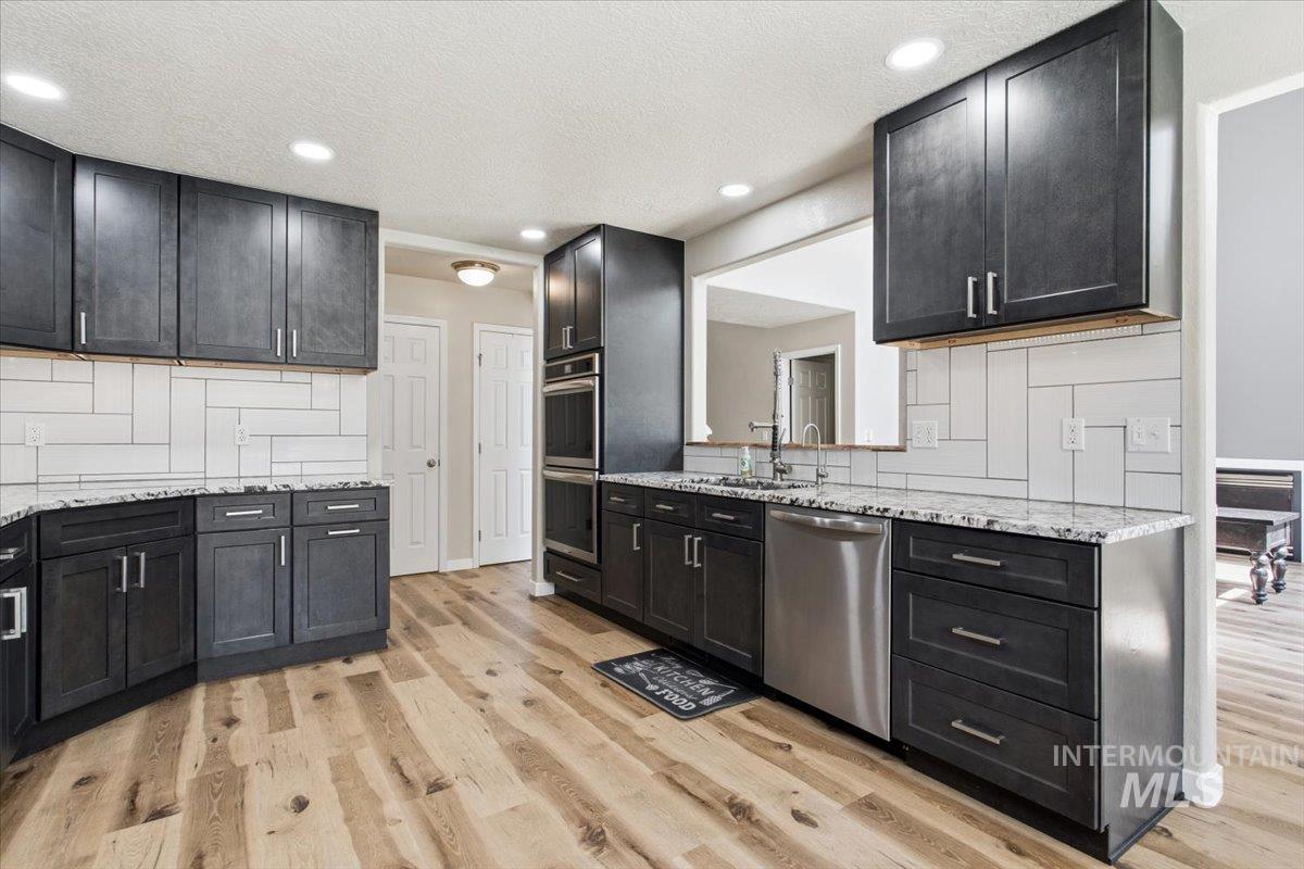 498 E W Moskee St, Meridian, Idaho 83646, 6 Bedrooms, 2.5 Bathrooms, Residential For Sale, Price $675,000, 98984196