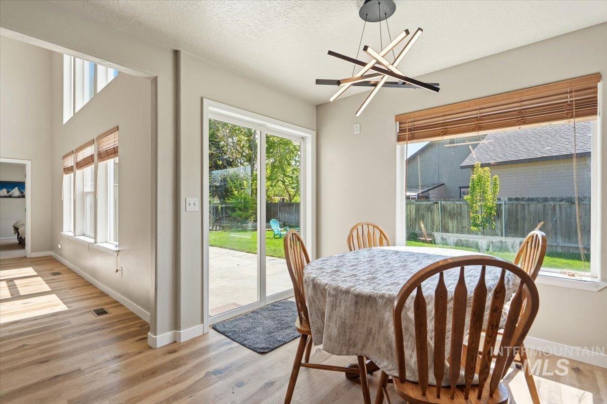 498 E W Moskee St, Meridian, Idaho 83646, 6 Bedrooms, 2.5 Bathrooms, Residential For Sale, Price $675,000, 98984196