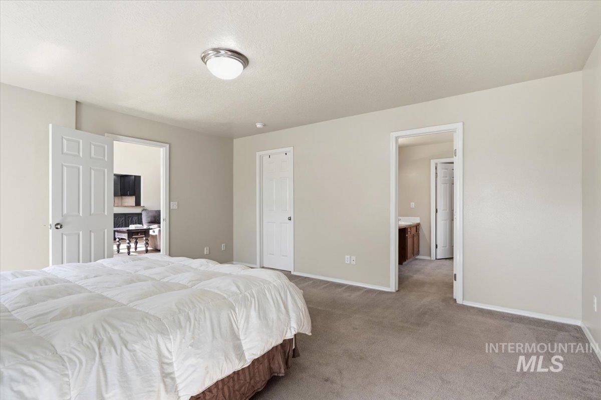 498 E W Moskee St, Meridian, Idaho 83646, 6 Bedrooms, 2.5 Bathrooms, Residential For Sale, Price $675,000, 98984196