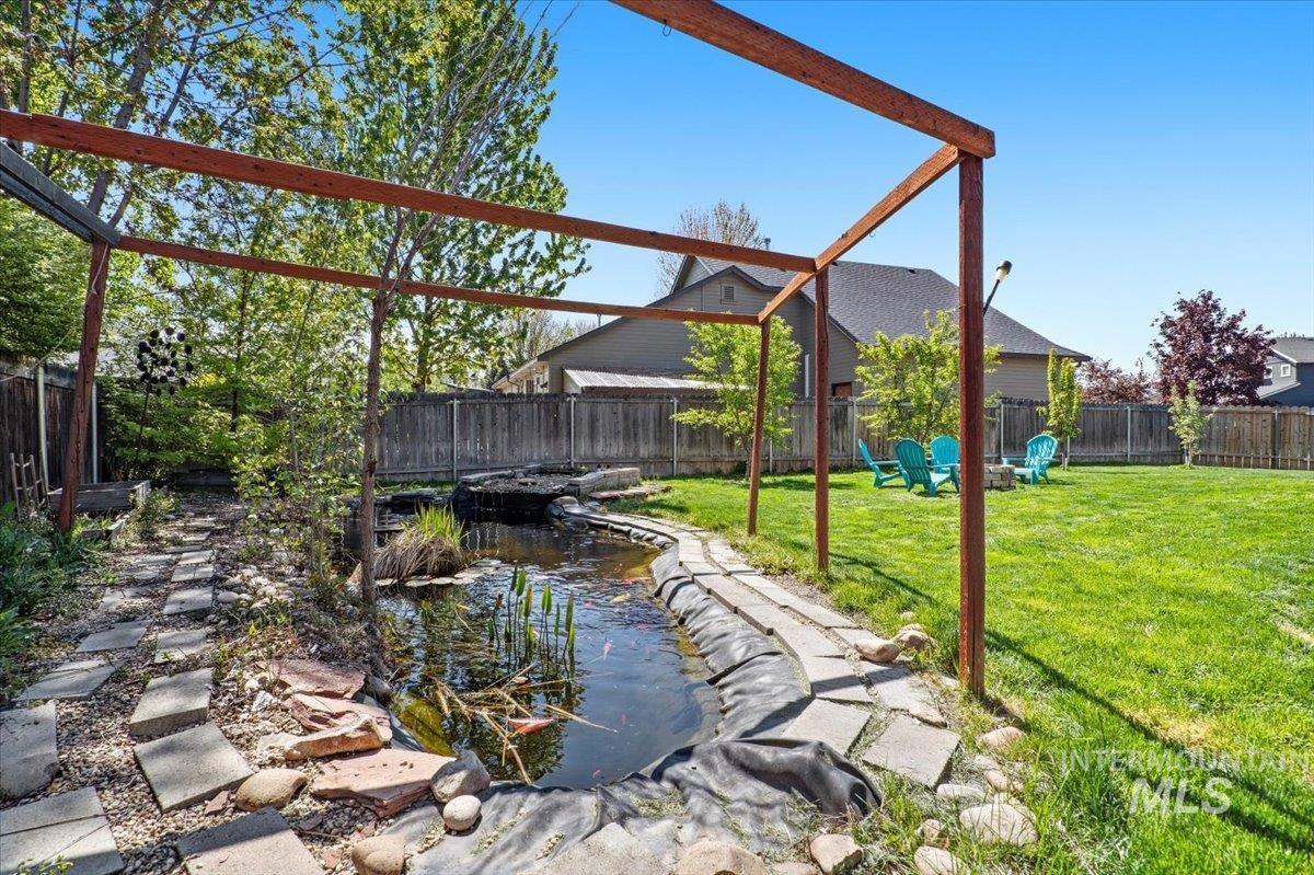 498 E W Moskee St, Meridian, Idaho 83646, 6 Bedrooms, 2.5 Bathrooms, Residential For Sale, Price $675,000, 98984196