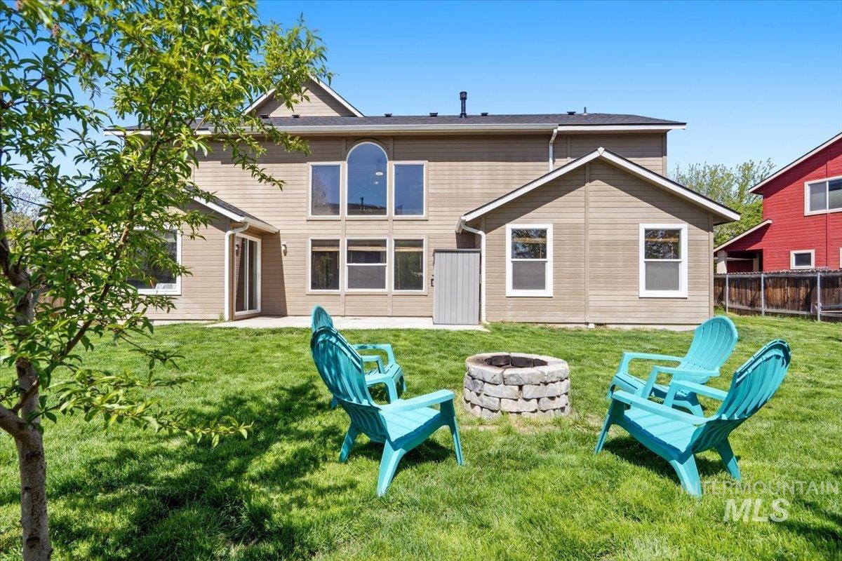 498 E W Moskee St, Meridian, Idaho 83646, 6 Bedrooms, 2.5 Bathrooms, Residential For Sale, Price $675,000, 98984196