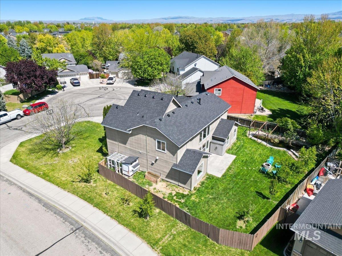 498 E W Moskee St, Meridian, Idaho 83646, 6 Bedrooms, 2.5 Bathrooms, Residential For Sale, Price $675,000, 98984196