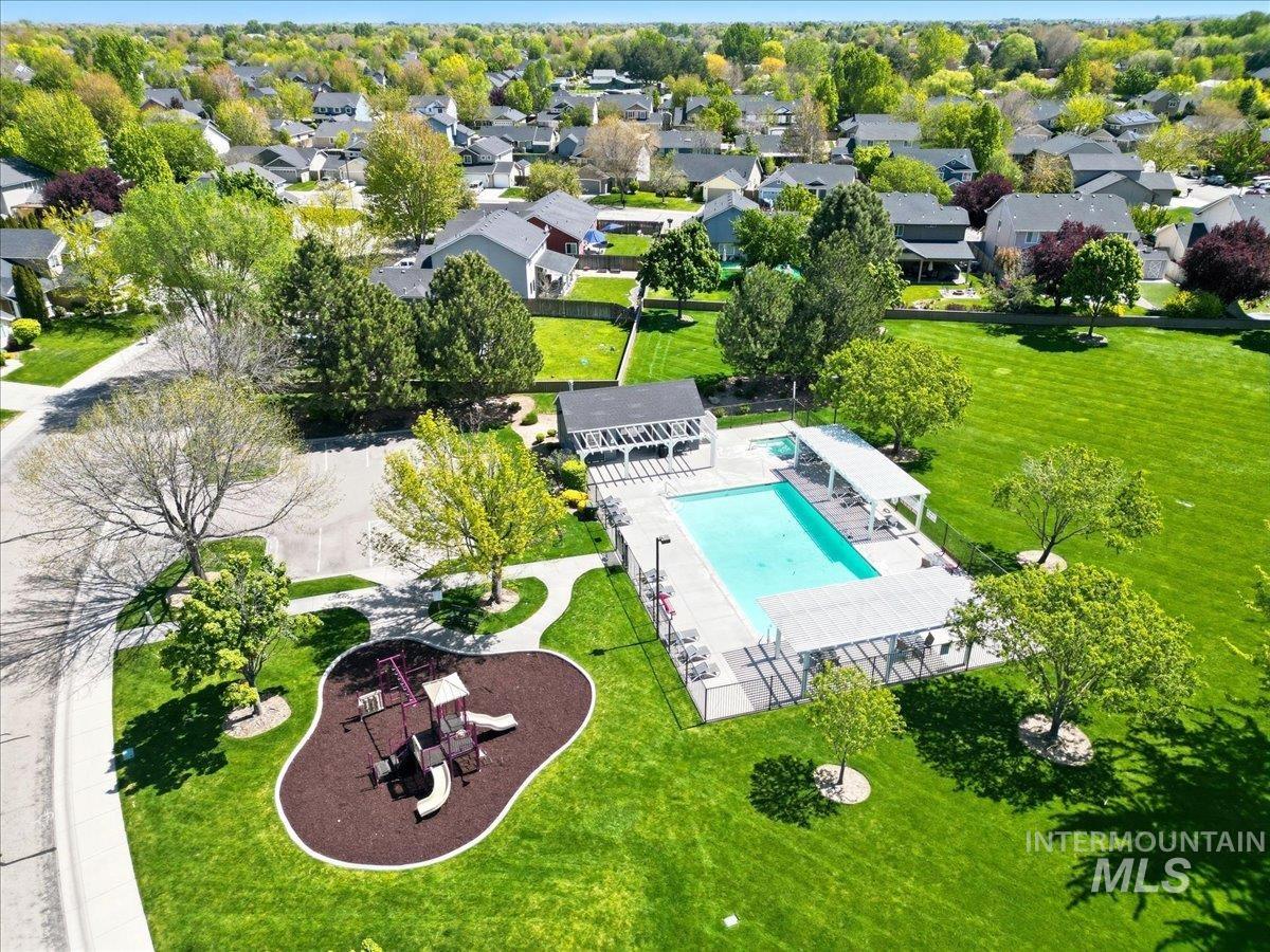 498 E W Moskee St, Meridian, Idaho 83646, 6 Bedrooms, 2.5 Bathrooms, Residential For Sale, Price $675,000, 98984196