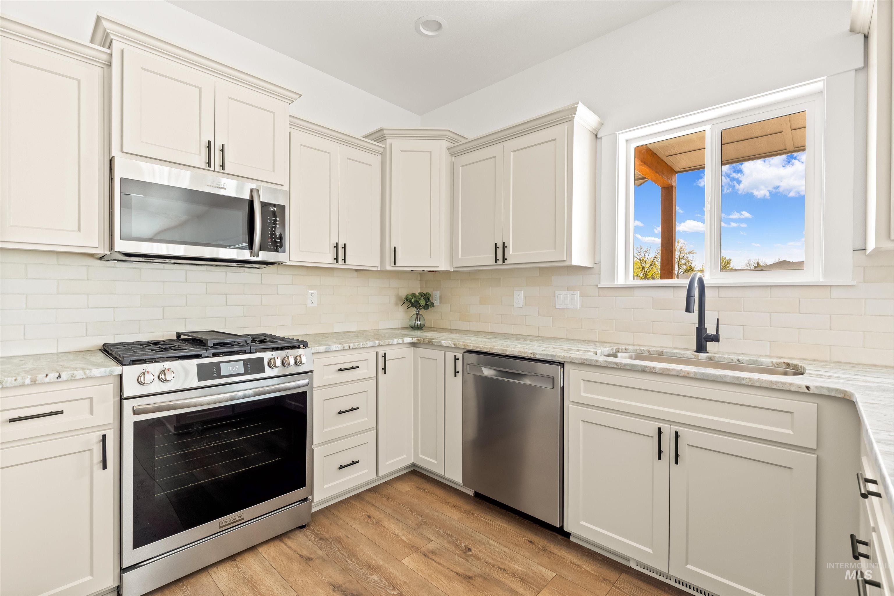 346 Park Drive, Lewiston, Idaho 83501, 3 Bedrooms, 2 Bathrooms, Residential For Sale, Price $519,000, 98984197