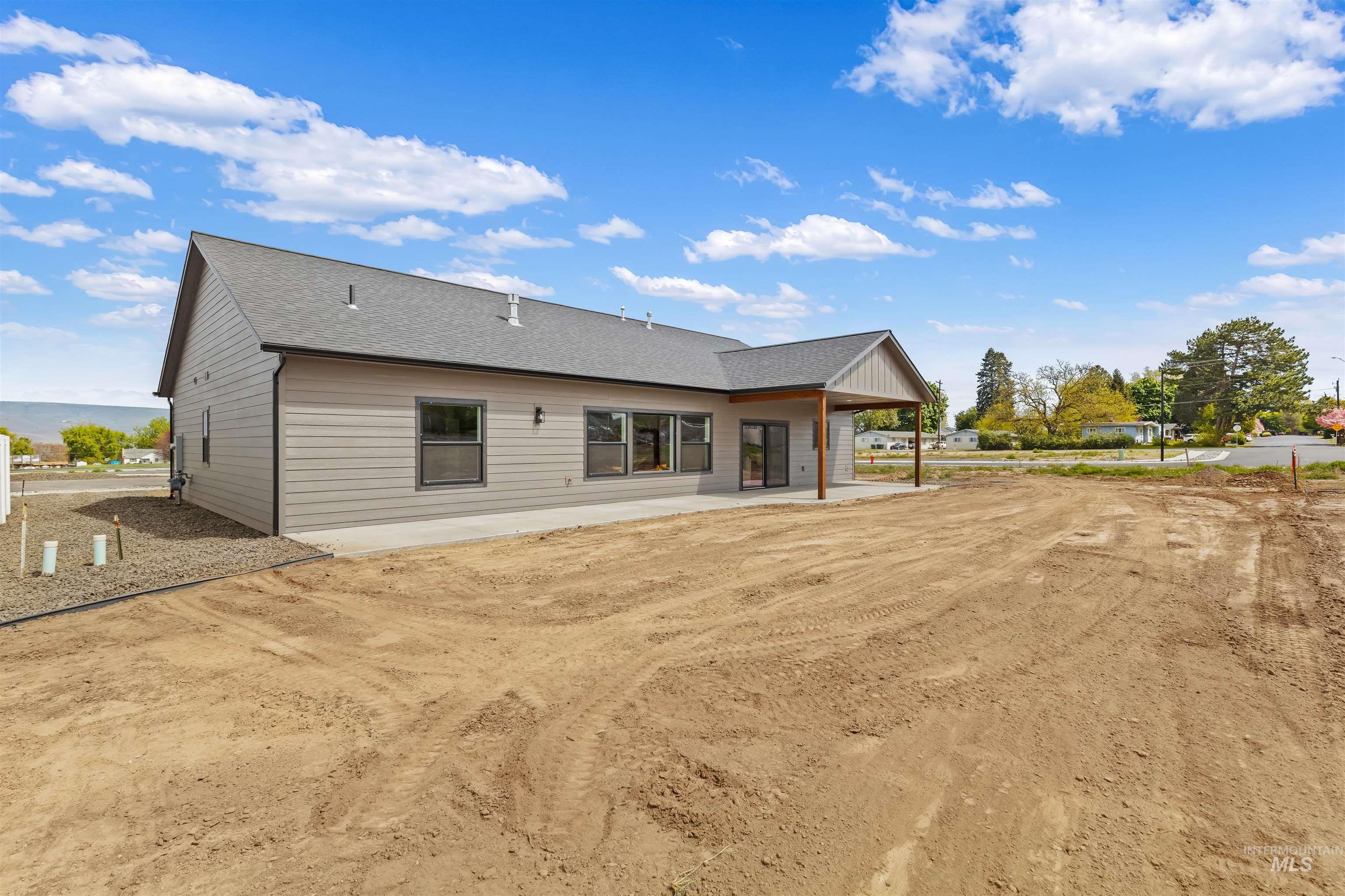 346 Park Drive, Lewiston, Idaho 83501, 3 Bedrooms, 2 Bathrooms, Residential For Sale, Price $519,000, 98984197