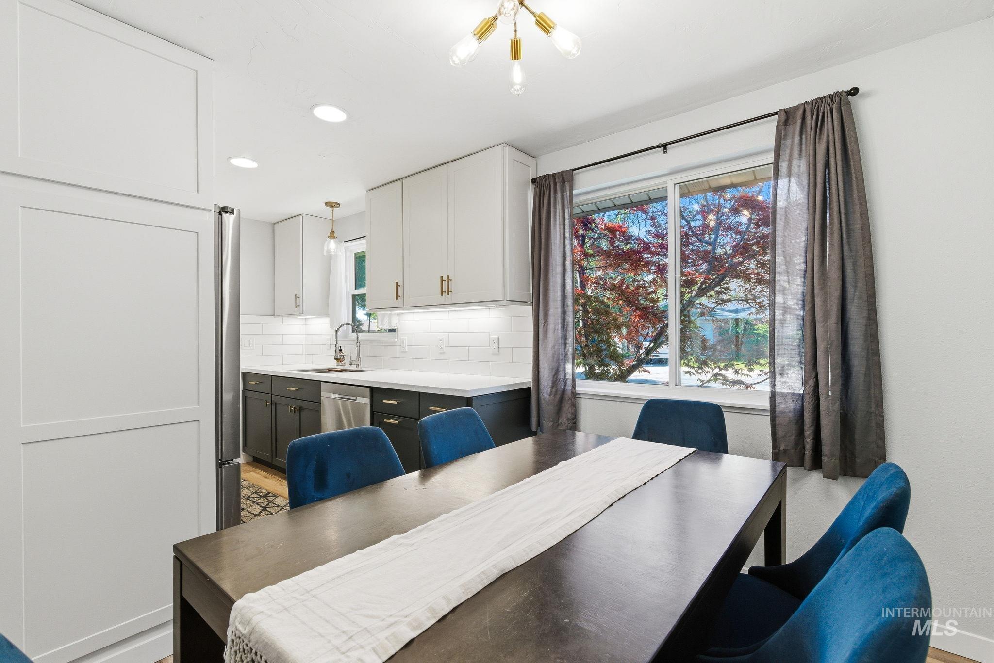 8003 W Hummel, Boise, Idaho 83709-1754, 3 Bedrooms, 2 Bathrooms, Residential For Sale, Price $474,900, 98984198