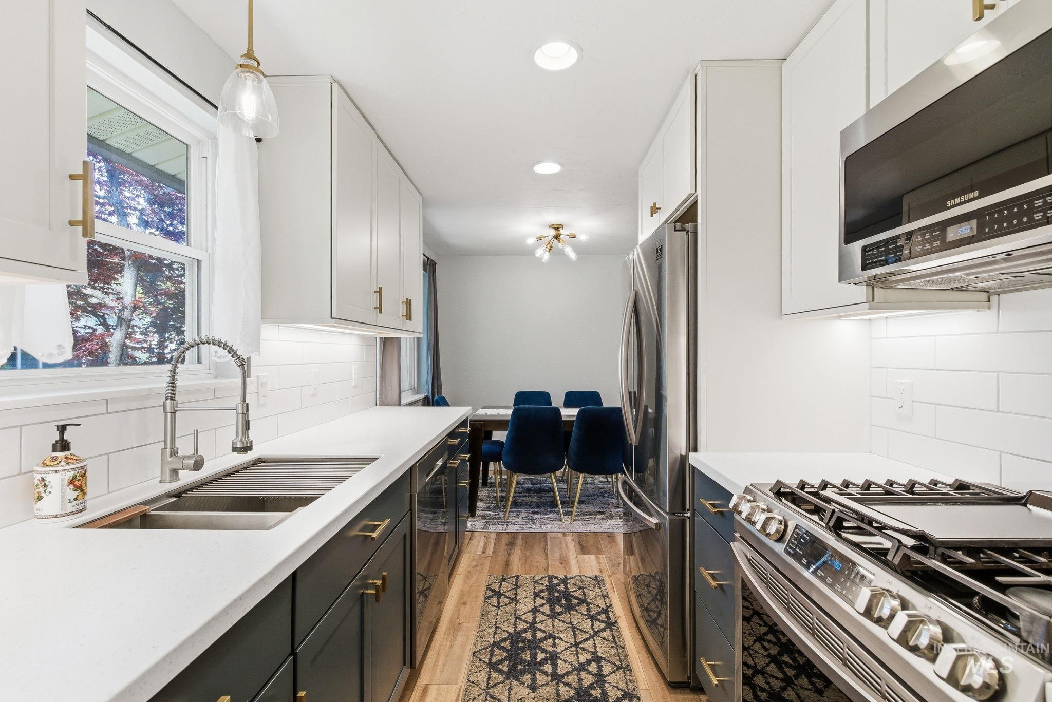 8003 W Hummel, Boise, Idaho 83709-1754, 3 Bedrooms, 2 Bathrooms, Residential For Sale, Price $474,900, 98984198