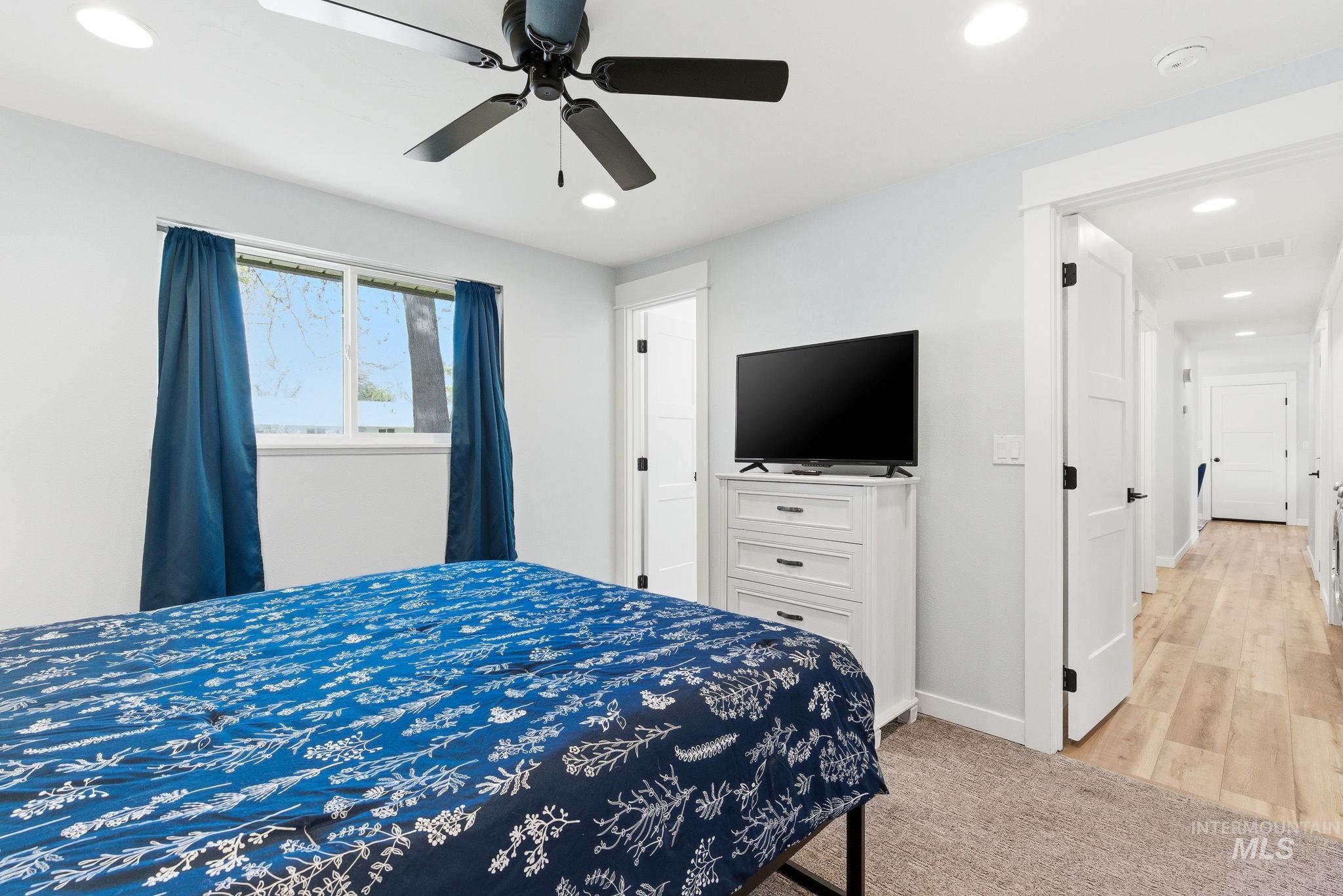 8003 W Hummel, Boise, Idaho 83709-1754, 3 Bedrooms, 2 Bathrooms, Residential For Sale, Price $474,900, 98984198