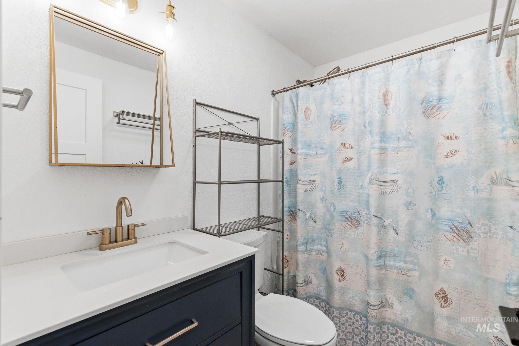 8003 W Hummel, Boise, Idaho 83709-1754, 3 Bedrooms, 2 Bathrooms, Residential For Sale, Price $474,900, 98984198