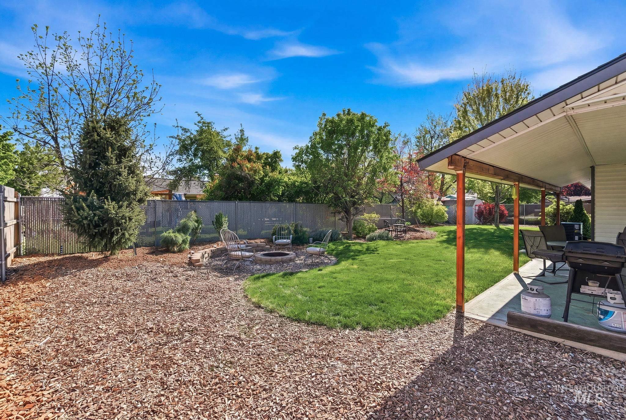 8003 W Hummel, Boise, Idaho 83709-1754, 3 Bedrooms, 2 Bathrooms, Residential For Sale, Price $474,900, 98984198