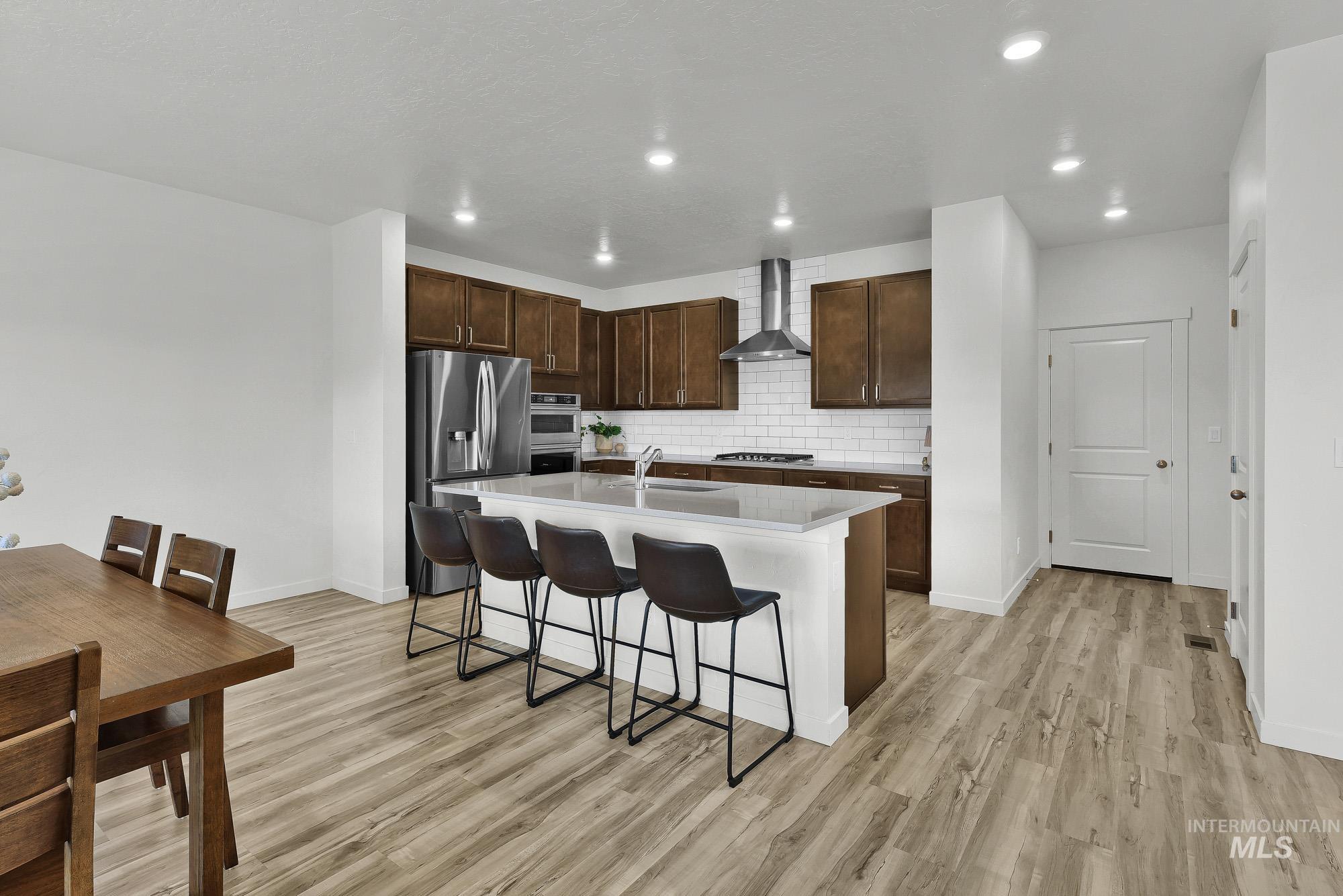 717 W Lyra St, Meridian, Idaho 83642, 4 Bedrooms, 2.5 Bathrooms, Residential For Sale, Price $599,900, 98984200