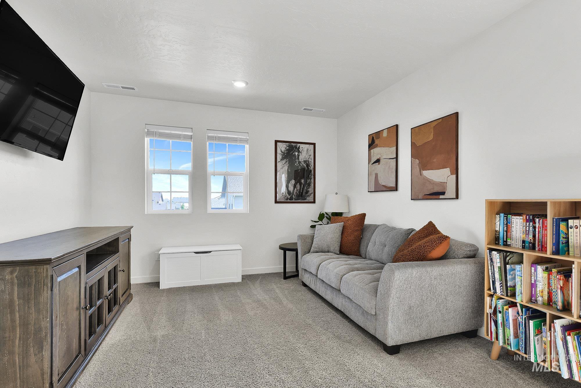 717 W Lyra St, Meridian, Idaho 83642, 4 Bedrooms, 2.5 Bathrooms, Residential For Sale, Price $599,900, 98984200