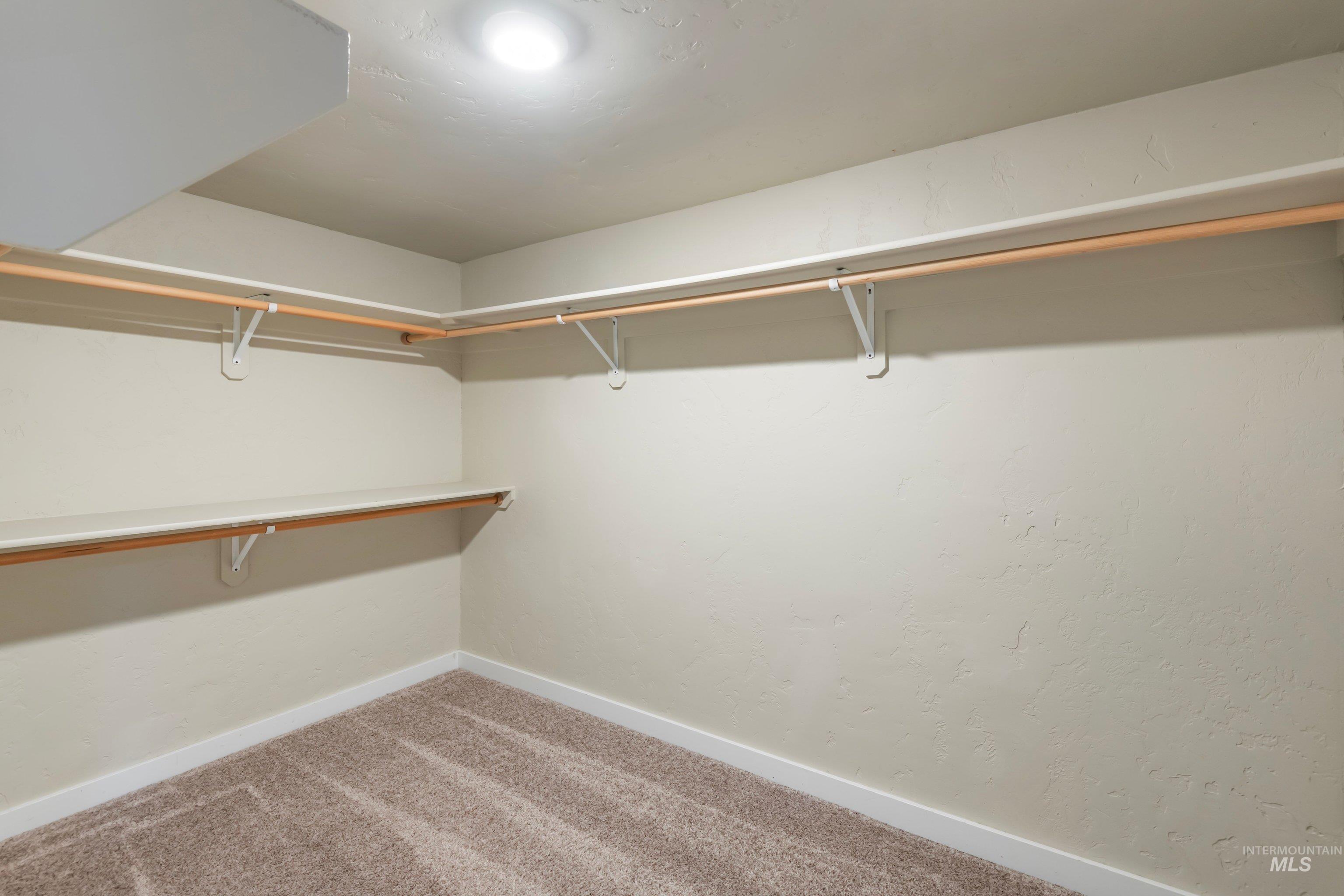 406 N Pacific St, Boise, Idaho 83706-2646, 3 Bedrooms, 2 Bathrooms, Residential For Sale, Price $614,900, 98984206