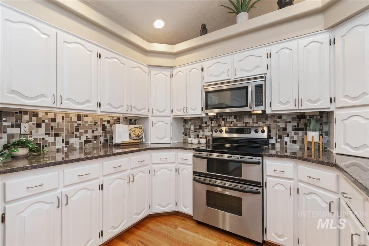 4861 N Contour Way, Boise, Idaho 83703, 4 Bedrooms, 2 Bathrooms, Residential For Sale, Price $650,000, 98984209