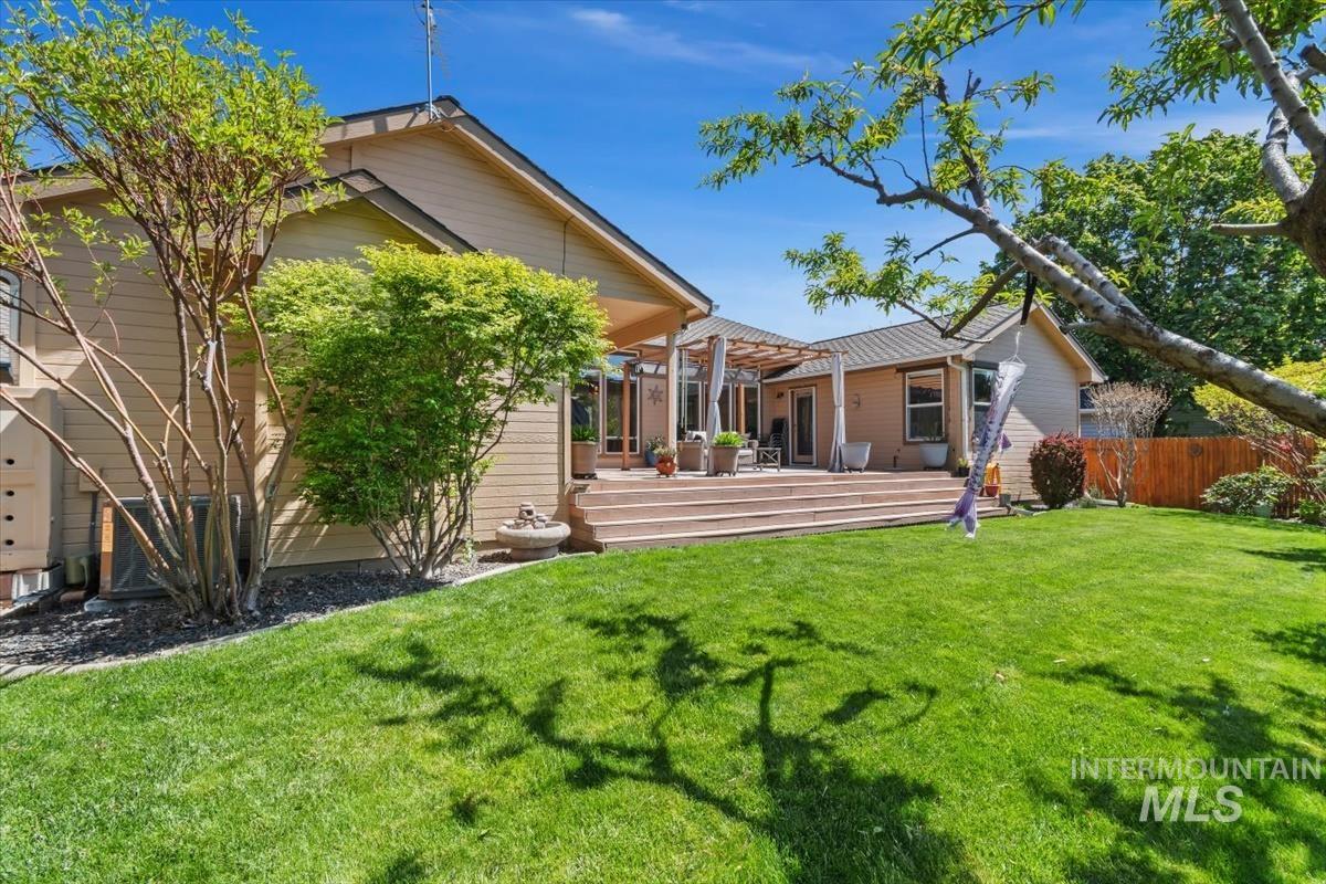 4861 N Contour Way, Boise, Idaho 83703, 4 Bedrooms, 2 Bathrooms, Residential For Sale, Price $650,000, 98984209