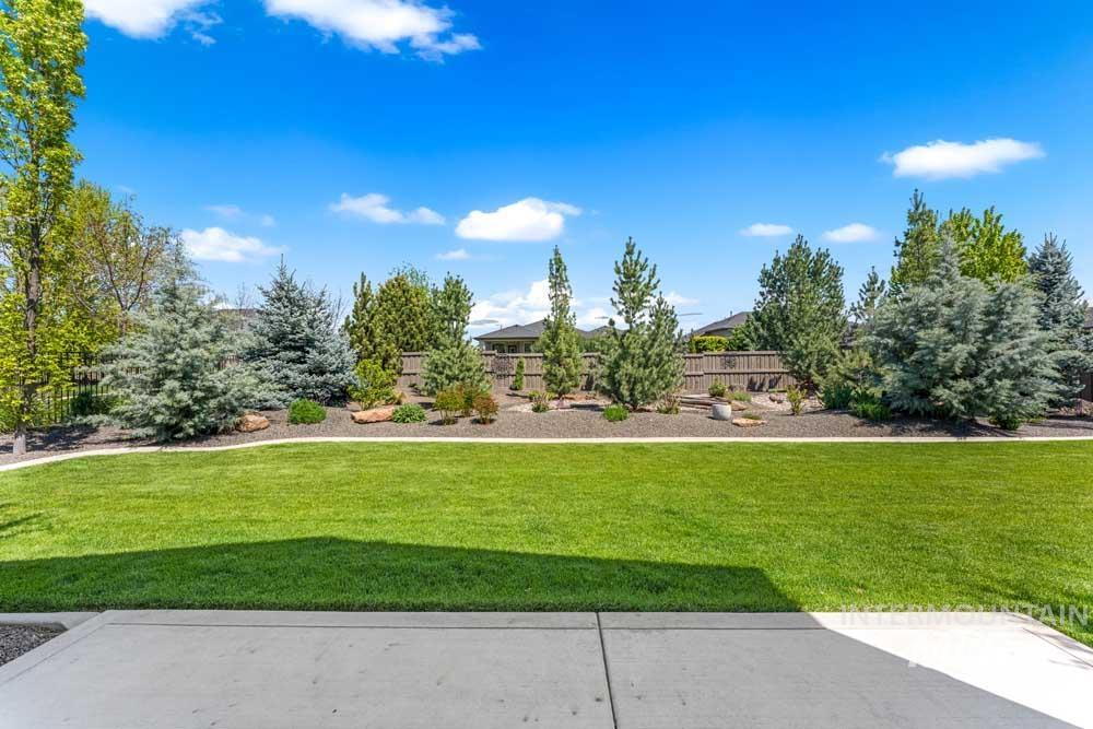 1788 N Highbury Way, Eagle, Idaho 83616, 3 Bedrooms, 2.5 Bathrooms, Residential For Sale, Price $880,000, 98984211
