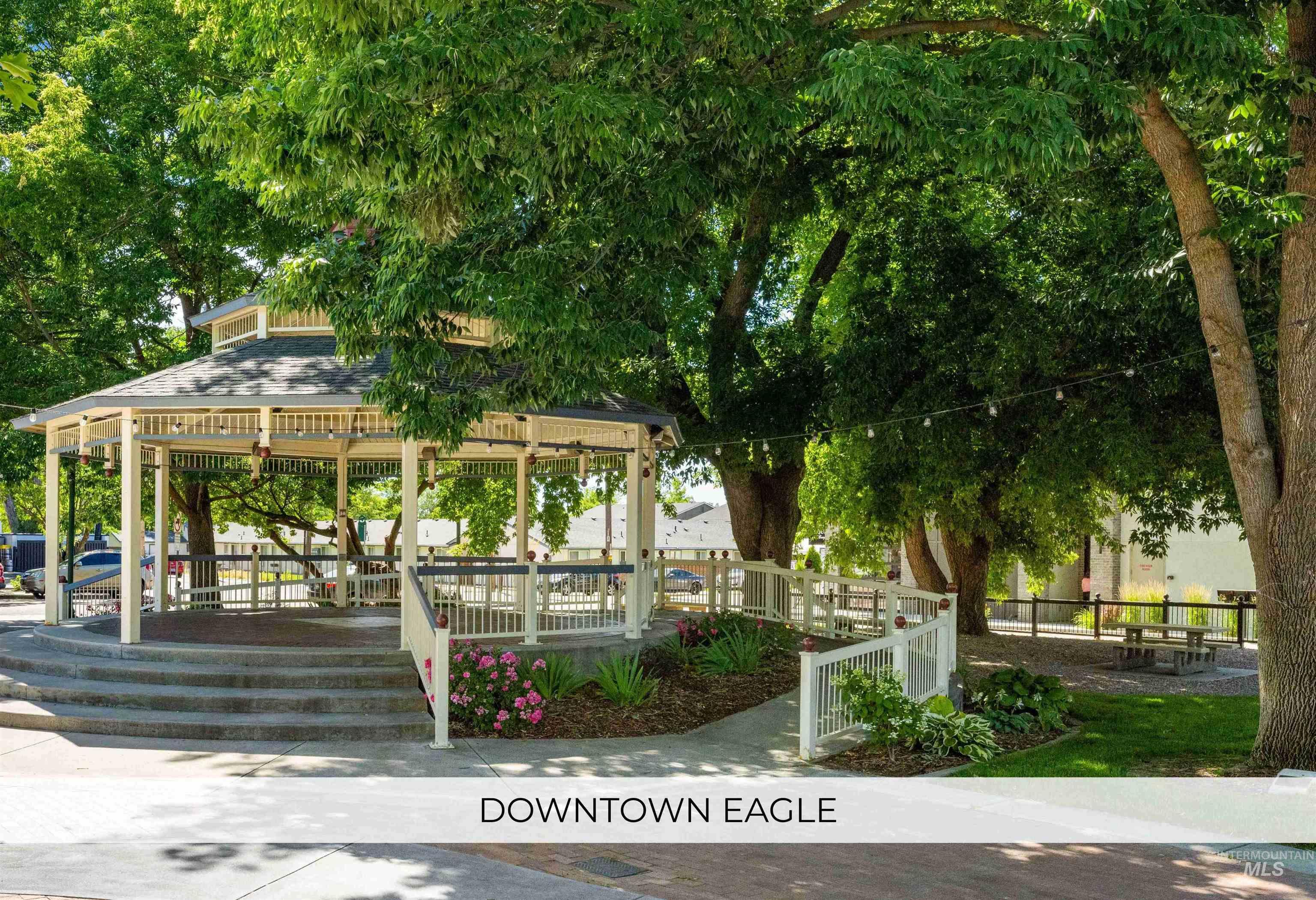 1788 N Highbury Way, Eagle, Idaho 83616, 3 Bedrooms, 2.5 Bathrooms, Residential For Sale, Price $880,000, 98984211