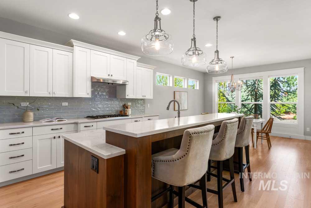 1788 N Highbury Way, Eagle, Idaho 83616, 3 Bedrooms, 2.5 Bathrooms, Residential For Sale, Price $880,000, 98984211